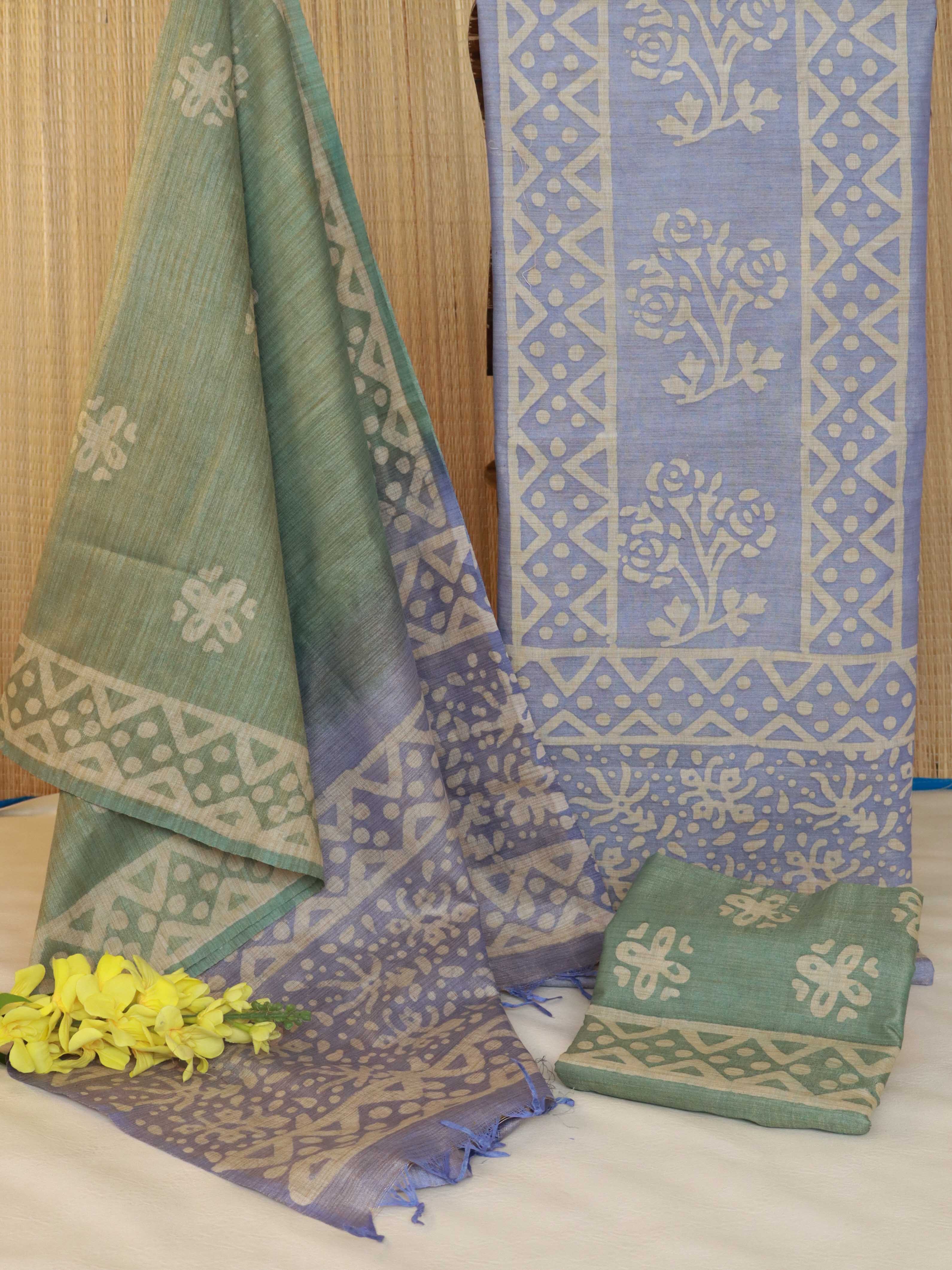 Handloom Khadi Cotton Hand-Dyed Batik Pattern Salwar Kameez Dupatta Set-Purple & Green