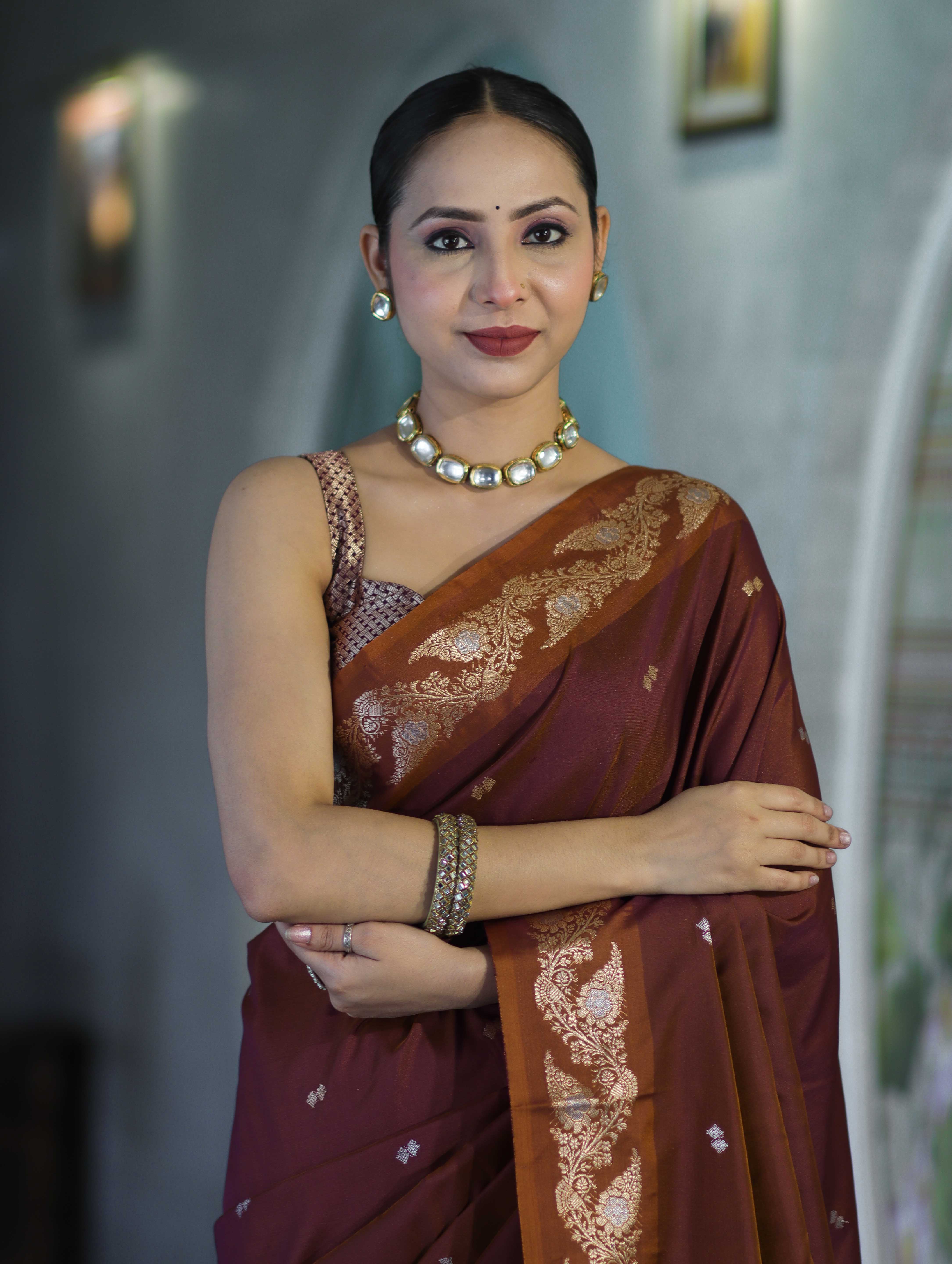 Banarasee Handloom Semi Silk Saree With Sona Rupa Zari Buti Design & Floral Border-Burgundy