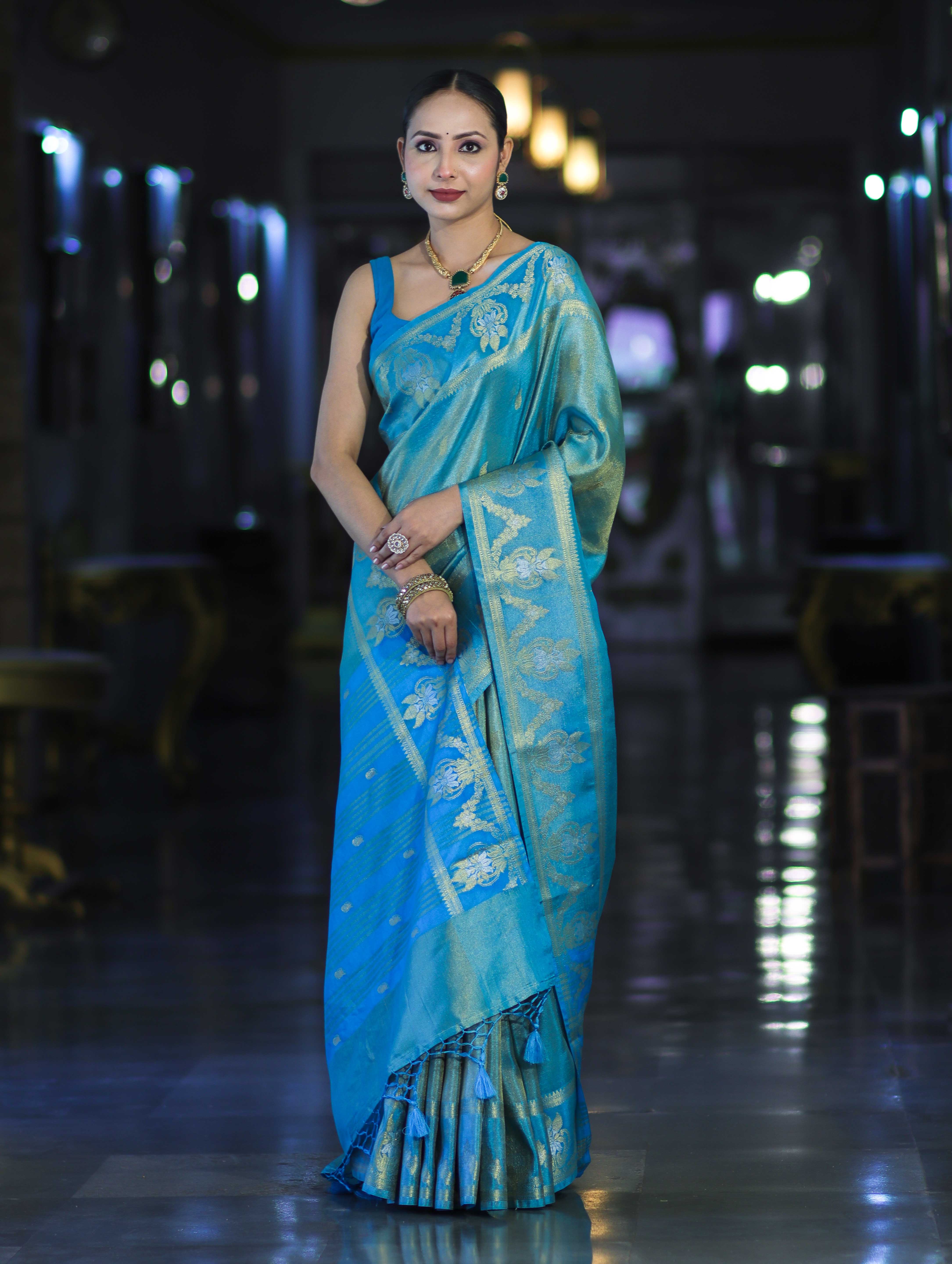 Banarasee Handloom Dual Tone Shimmer Silk Saree With Buti Design & Temple Border-Blue (Gold Tone)