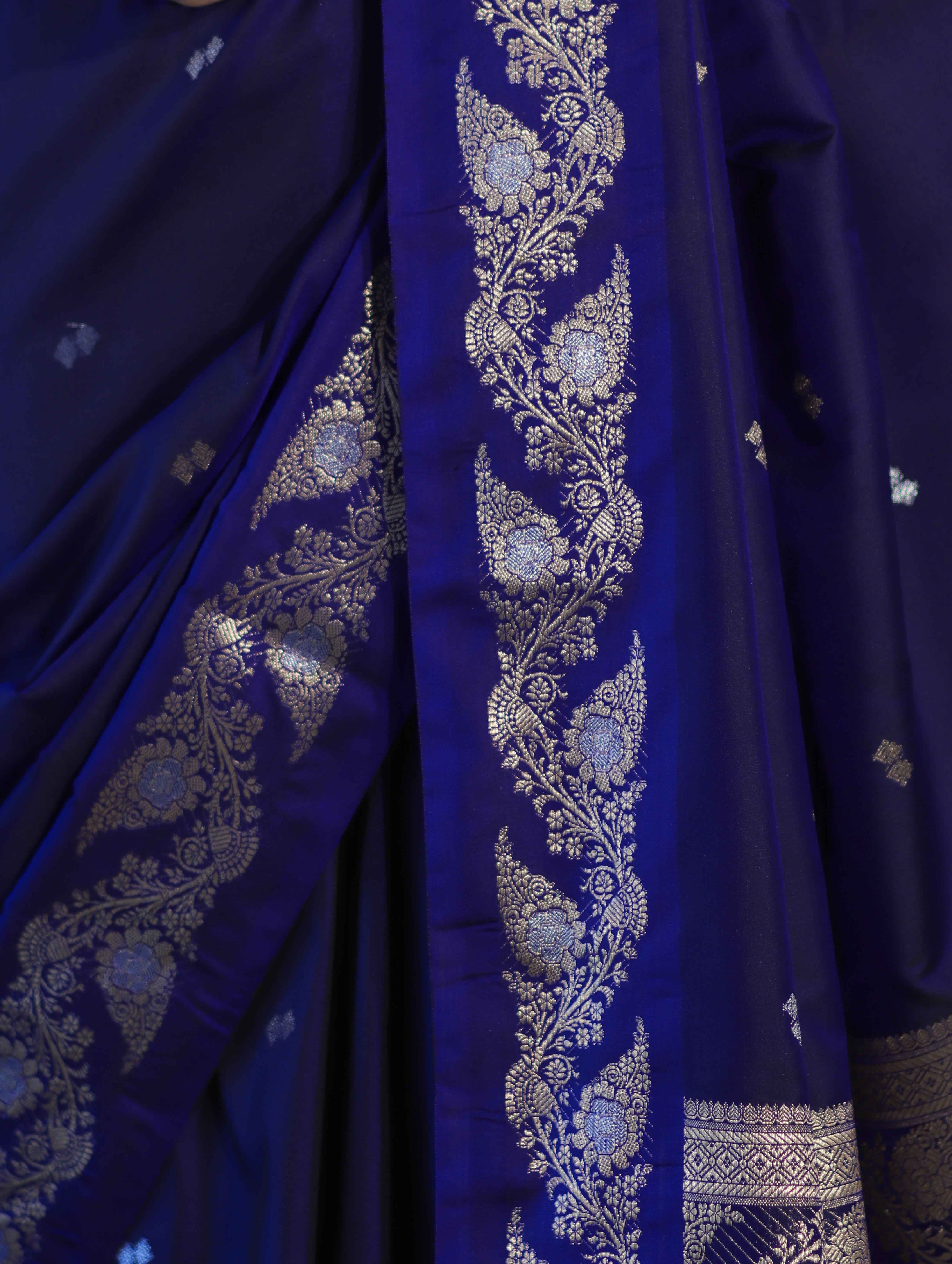 Banarasee Handloom Semi Silk Saree With Sona Rupa Zari Buti Design & Floral Border-Violet