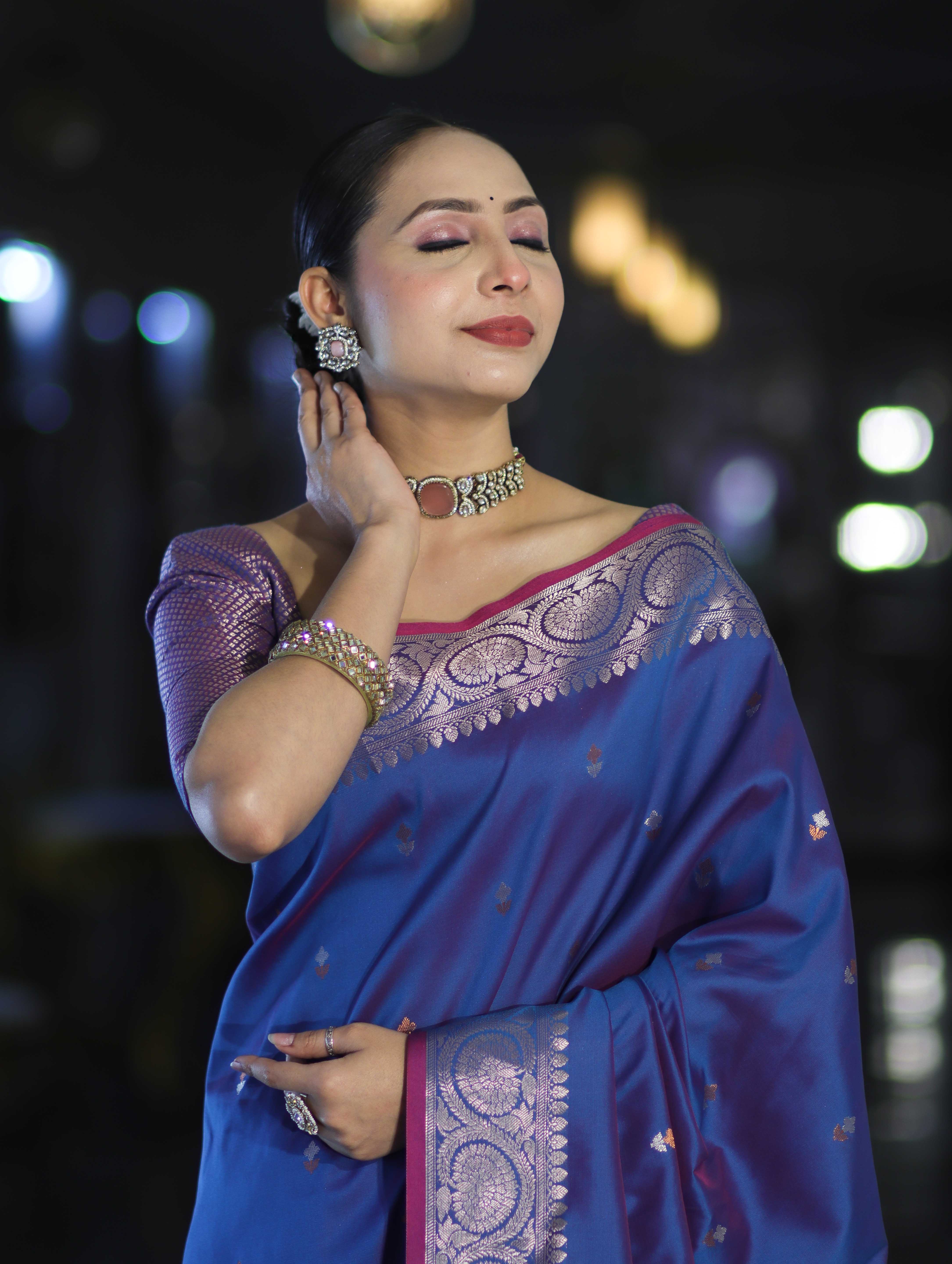 Banarasee Handloom Dual Tone Semi Silk Saree With Buti Design & Border-Blue