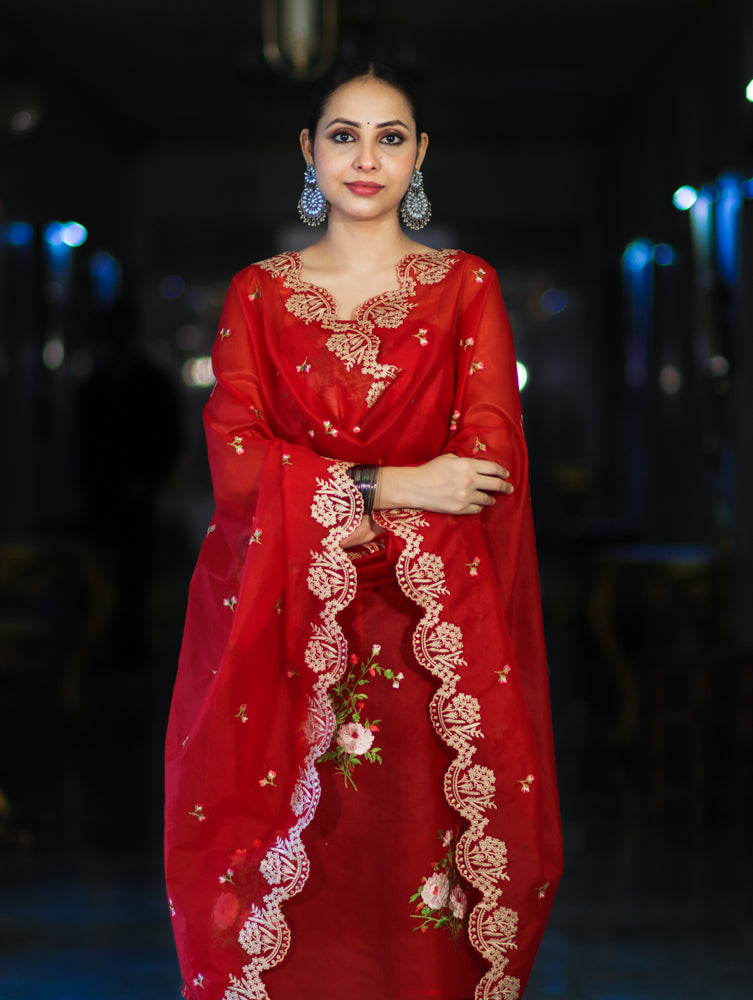 Banarasee Resham Embroidered Chanderi Salwar Kameez With Organza Dupatta Set-Red