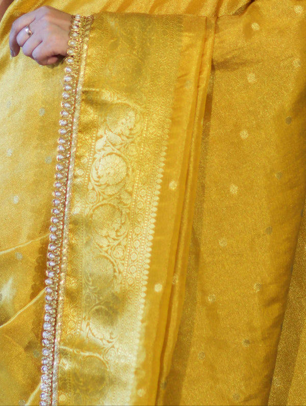 Banarasee Handloom Shimmer Silk Saree With Buti Design Floral Border & Lace-Yellow