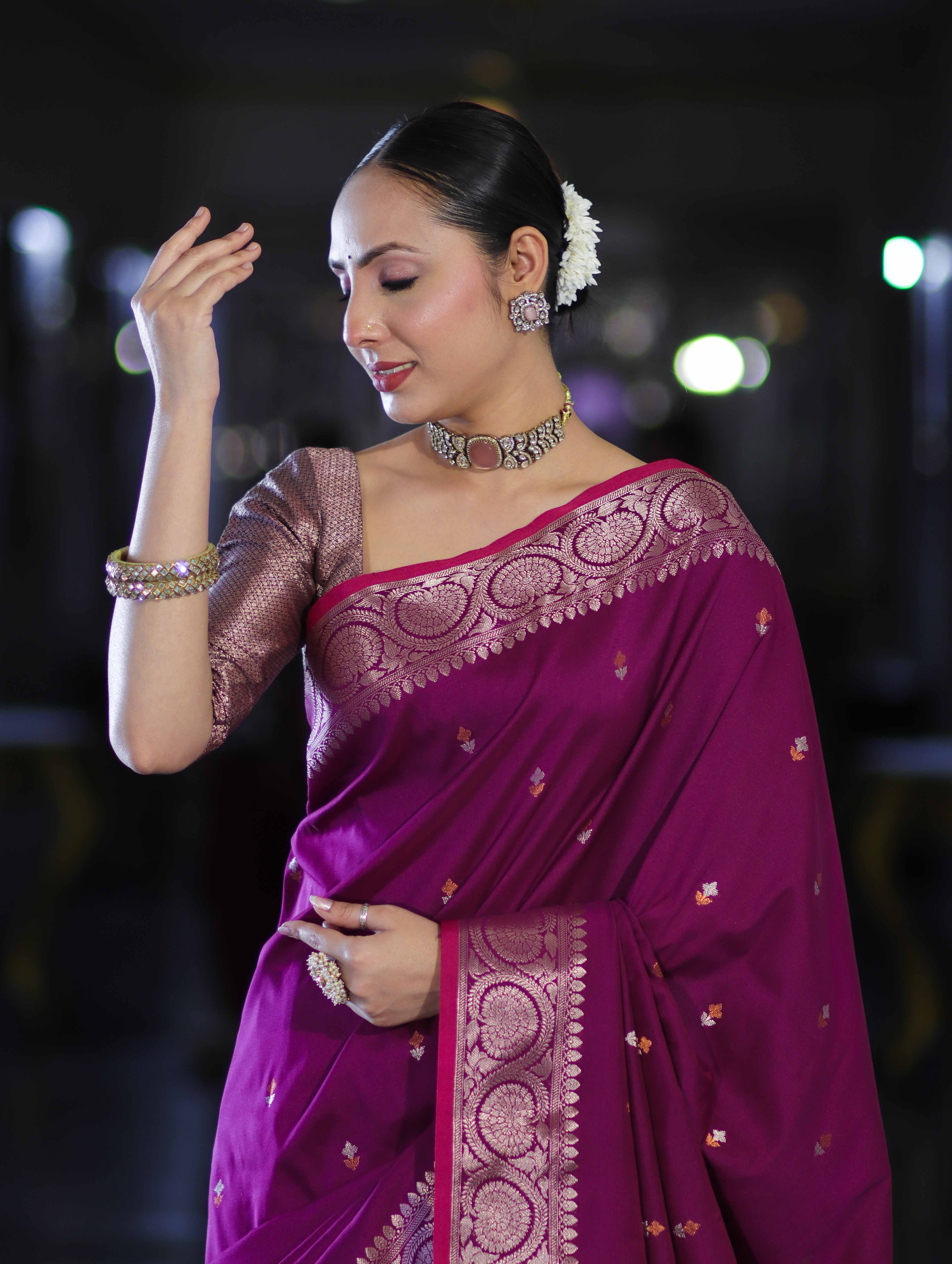Banarasee Handloom Dual Tone Semi Silk Saree With Buti Design & Border-Wine