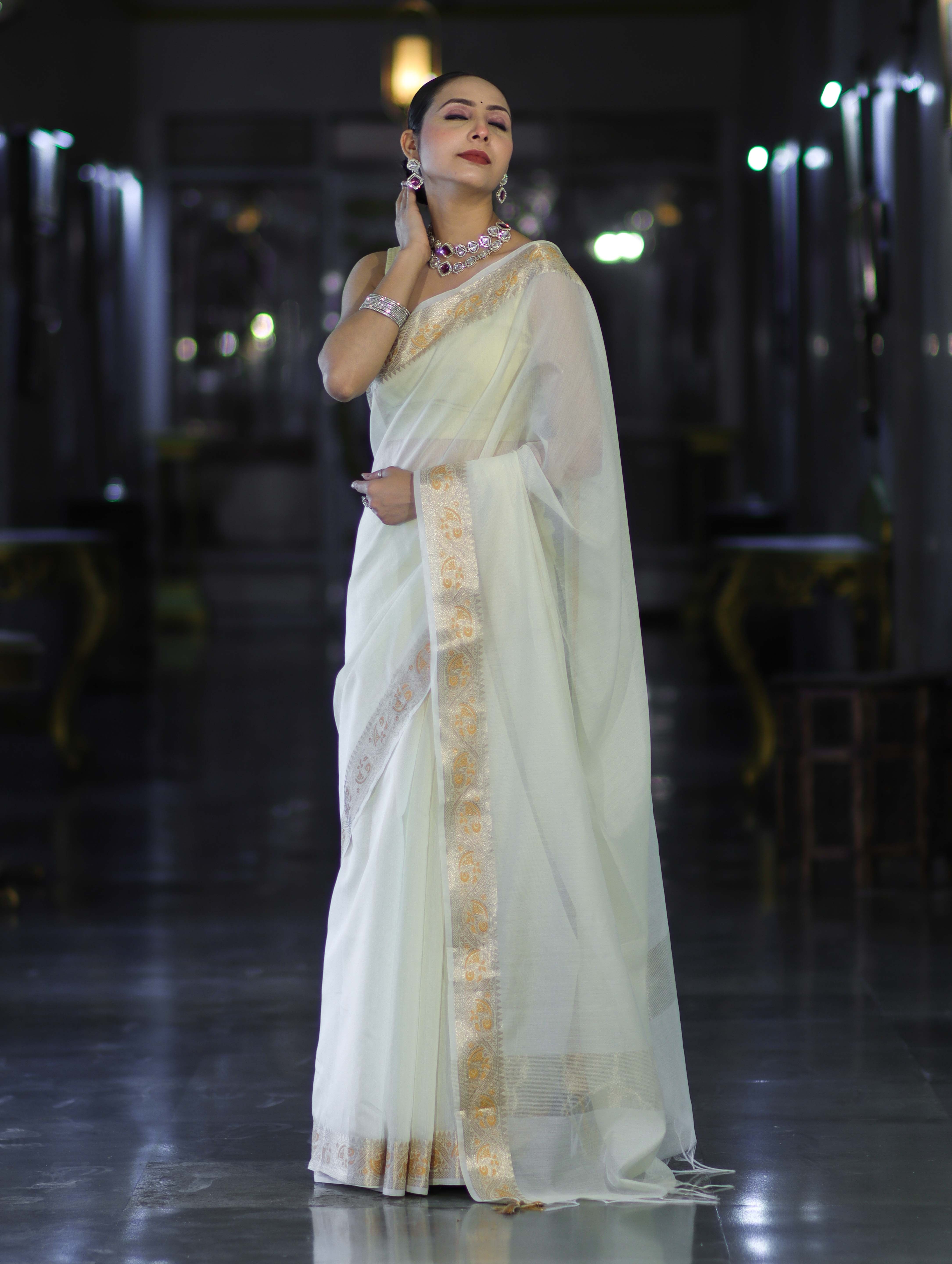 Banarasee Cotton Silk Plain Saree With Floral Zari Border-Cream