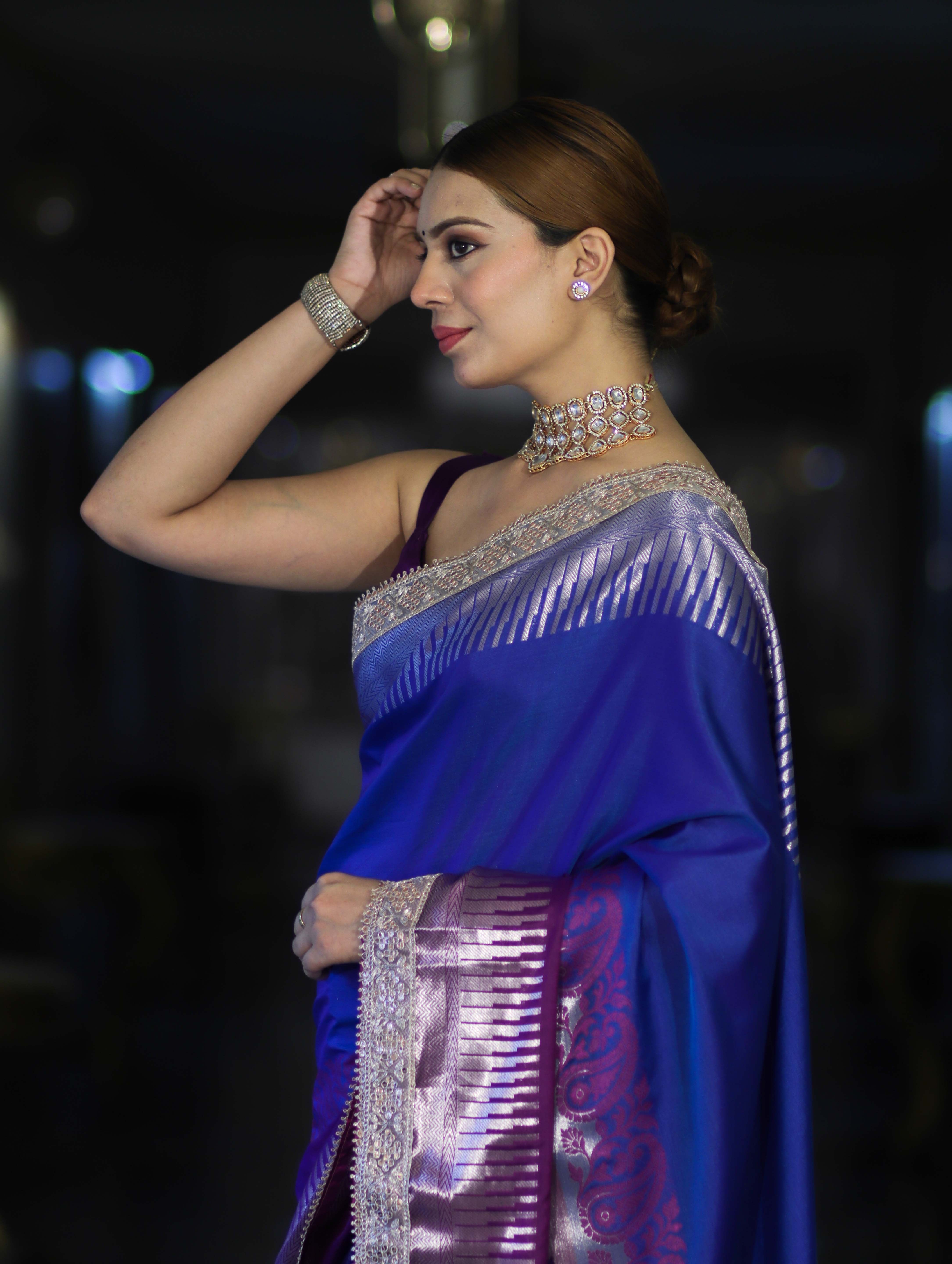 Banarasee Handloom Dual Color Soft Silk Saree With Zari Border & Lace-Blue & Violet