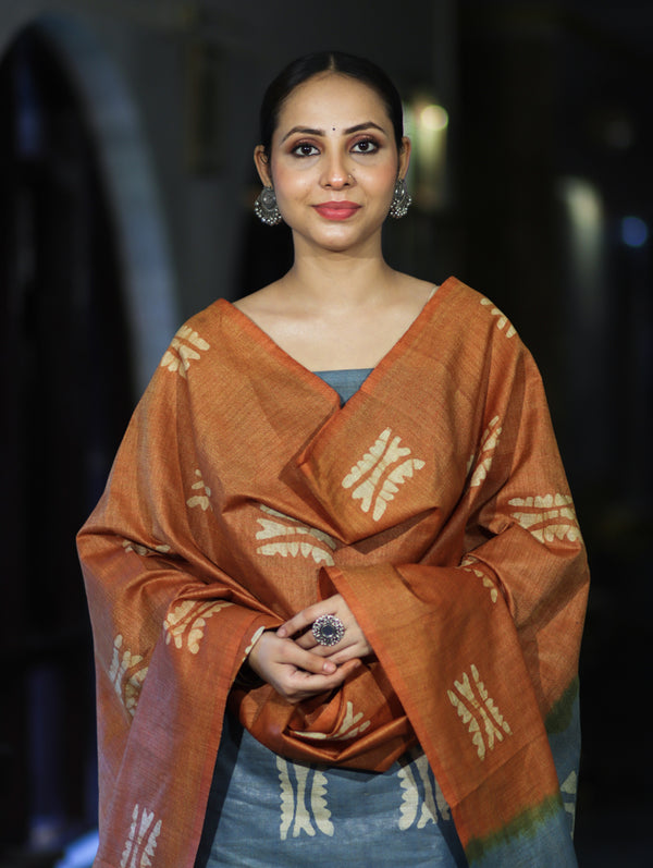 Pure Handloom Khadi Cotton Hand-Dyed Batik Pattern Salwar Kameez Dupatta Set-Blue & Brown