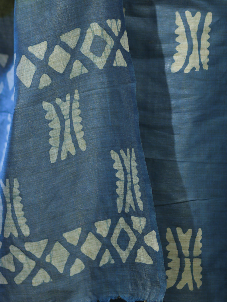 Pure Handloom Khadi Cotton Hand-Dyed Batik Pattern Salwar Kameez Dupatta Set-Blue & Brown