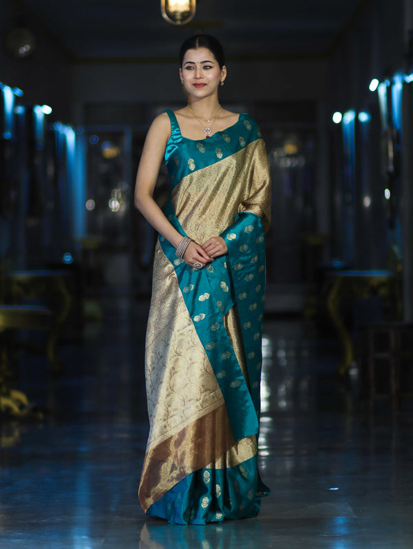 Banarasee Handloom Soft Silk Saree With Zari Weaving & Contrast Border-Gold & Green