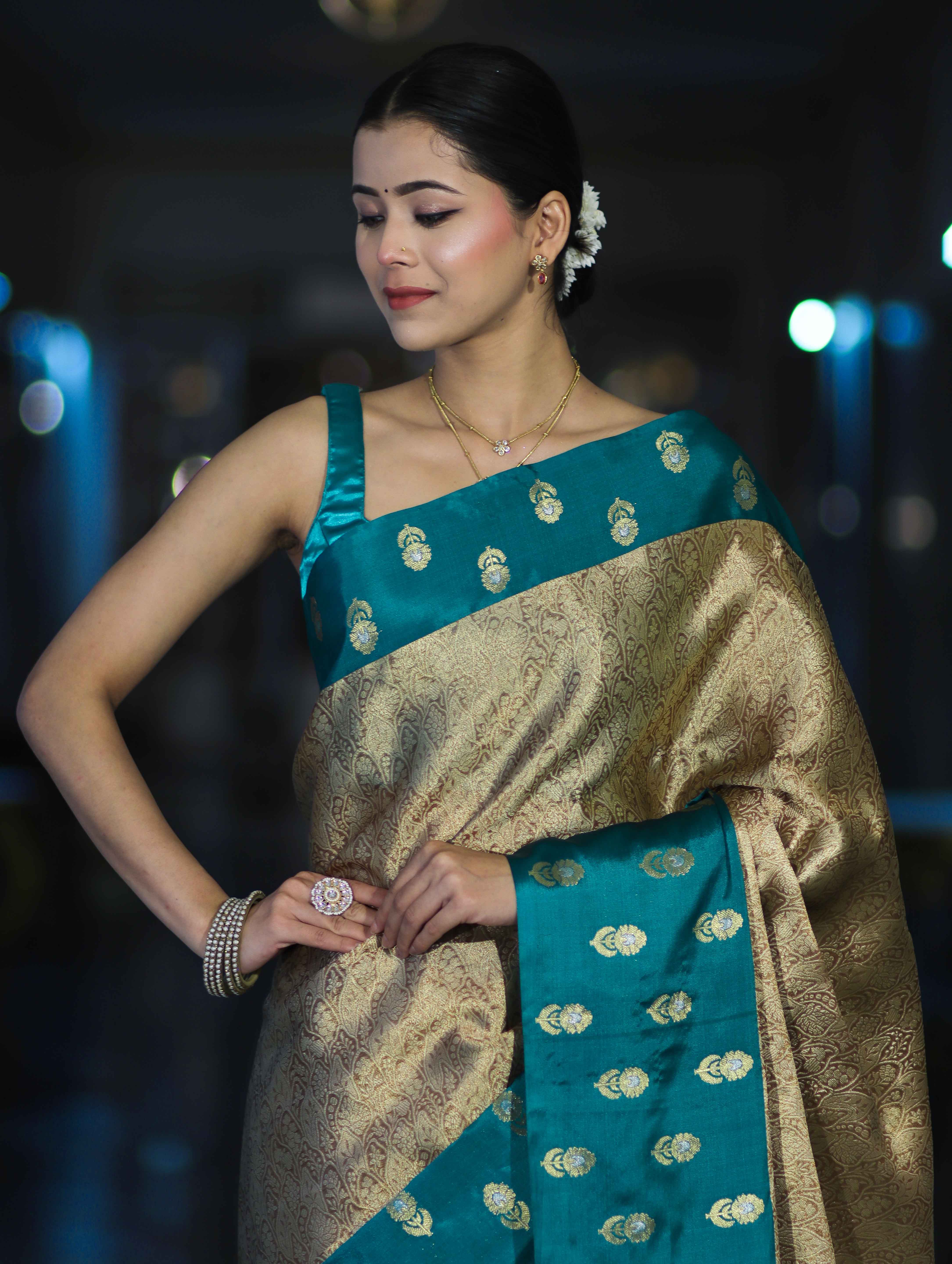 Banarasee Handloom Soft Silk Saree With Zari Weaving & Contrast Border-Gold & Green