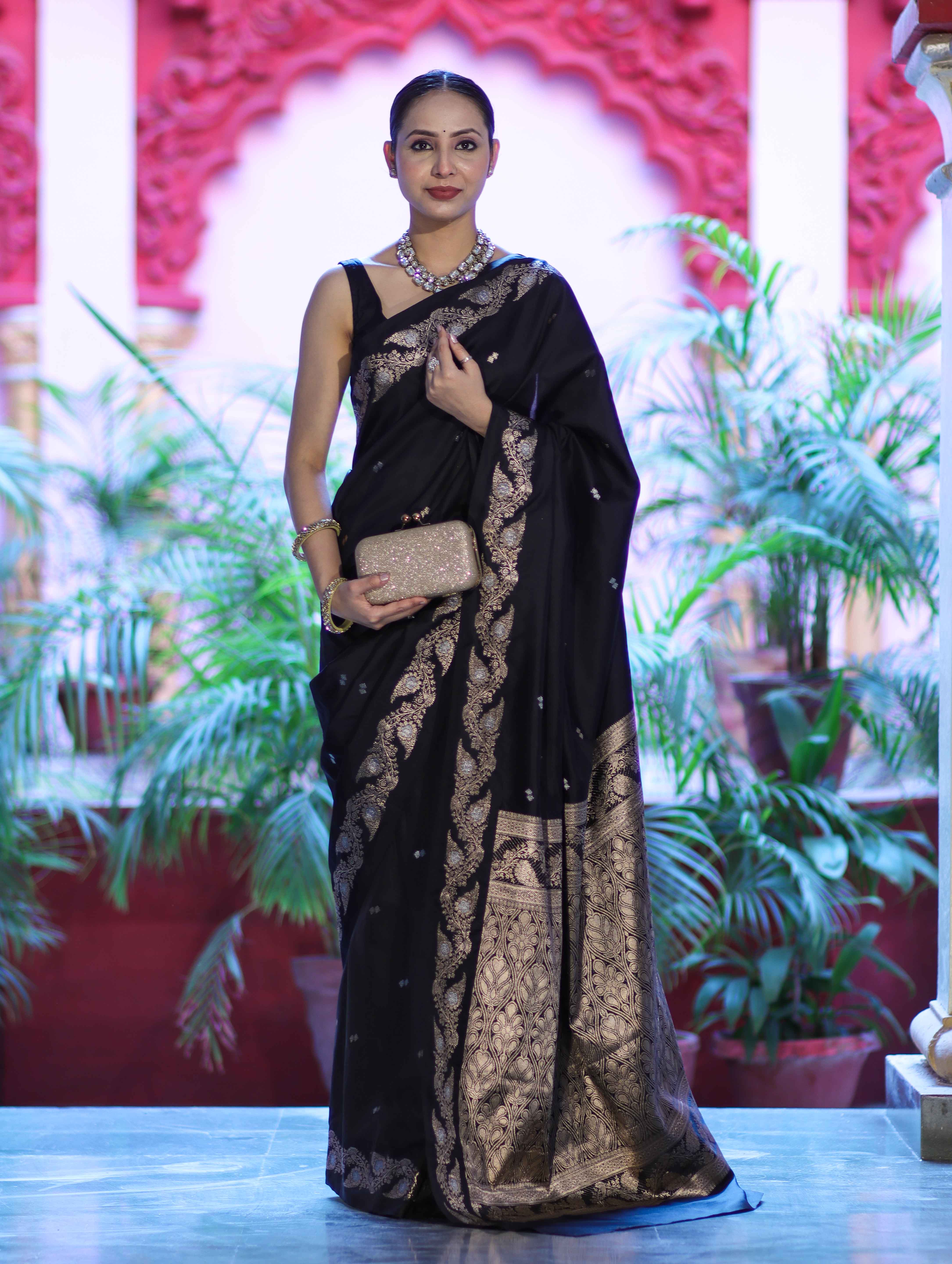 Banarasee Handloom Semi Silk Saree With Sona Rupa Zari Buti Design & Floral Border-Black