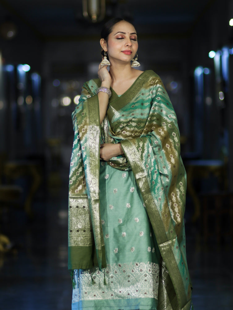 Banarasee Zari & Resham Embroidered Chanderi Salwar Kameez With Multicolor Dupatta Set-Green