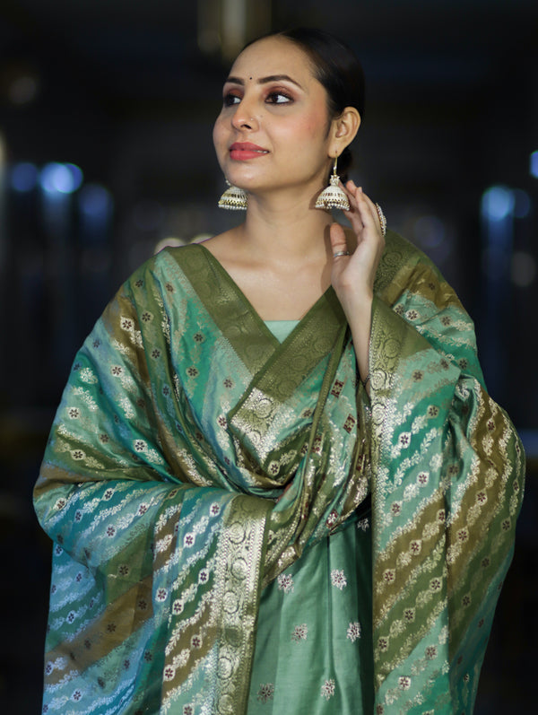Banarasee Zari & Resham Embroidered Chanderi Salwar Kameez With Multicolor Dupatta Set-Green