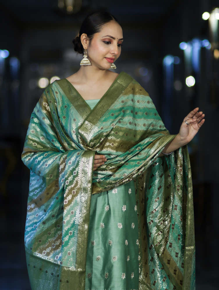 Banarasee Zari & Resham Embroidered Chanderi Salwar Kameez With Multicolor Dupatta Set-Green
