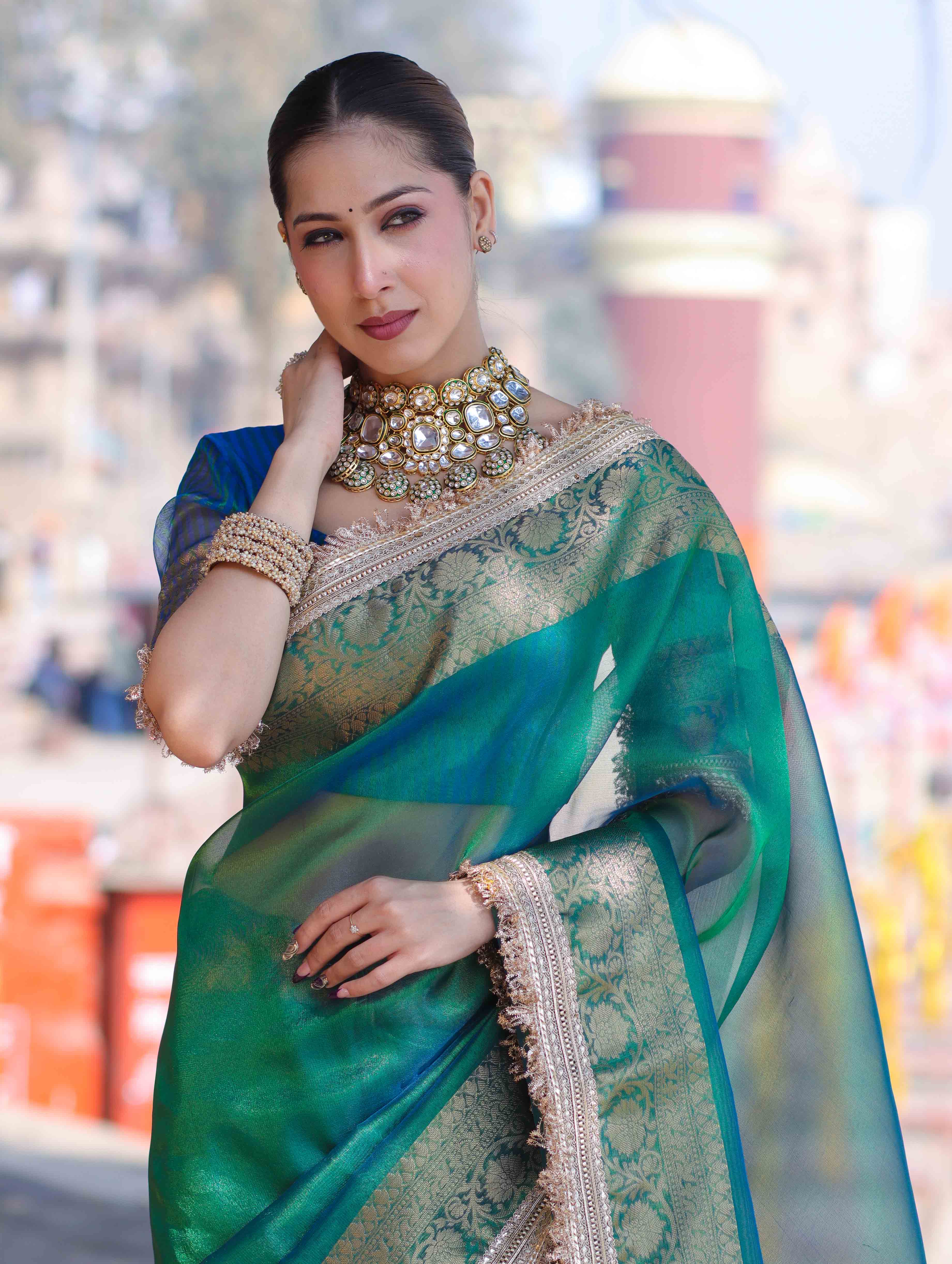 Banarasee Handloom Dual Shaded Plain Tissue Saree With Zari Border & Lace-Green