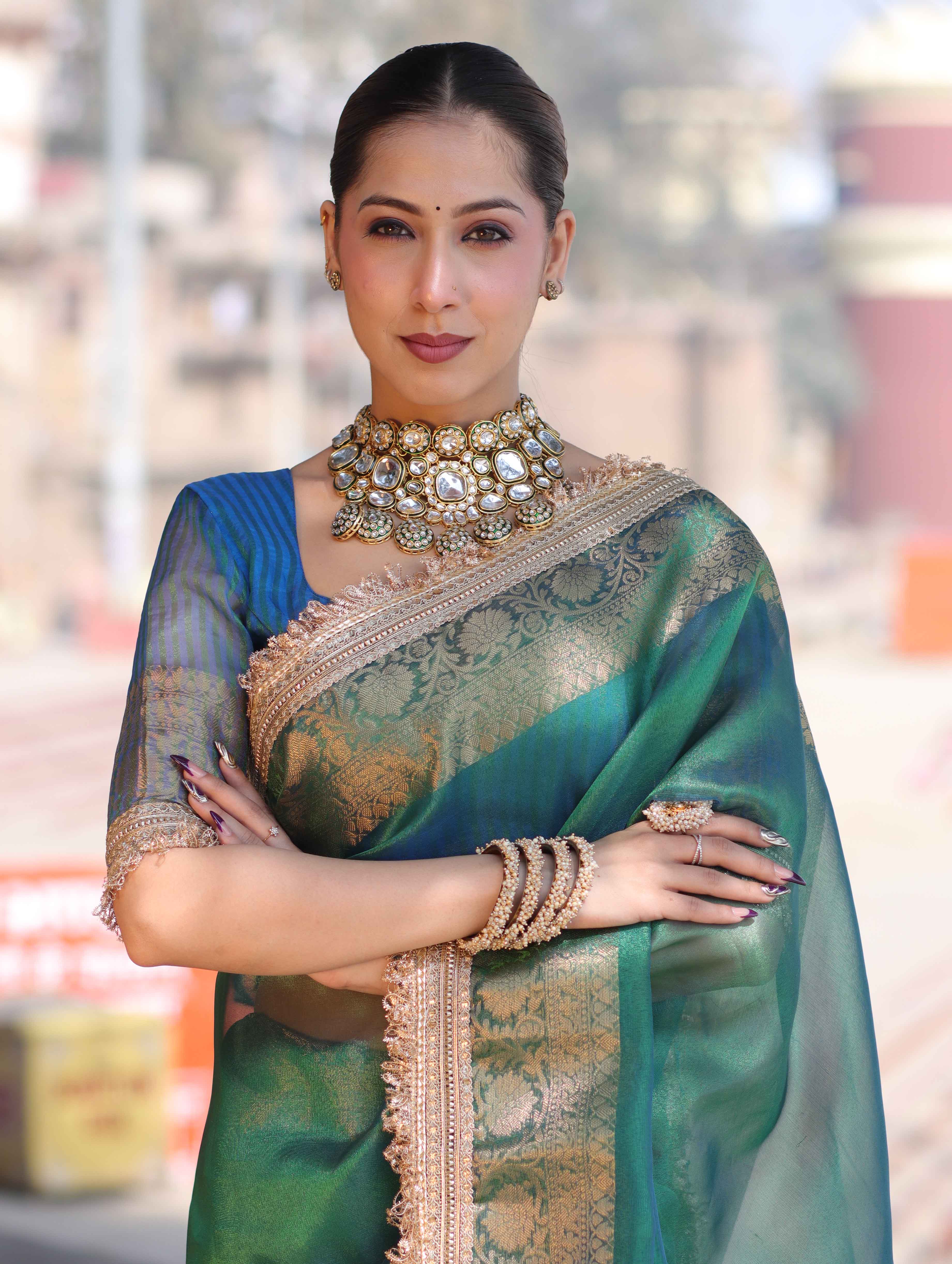 Banarasee Handloom Dual Shaded Plain Tissue Saree With Zari Border & Lace-Green