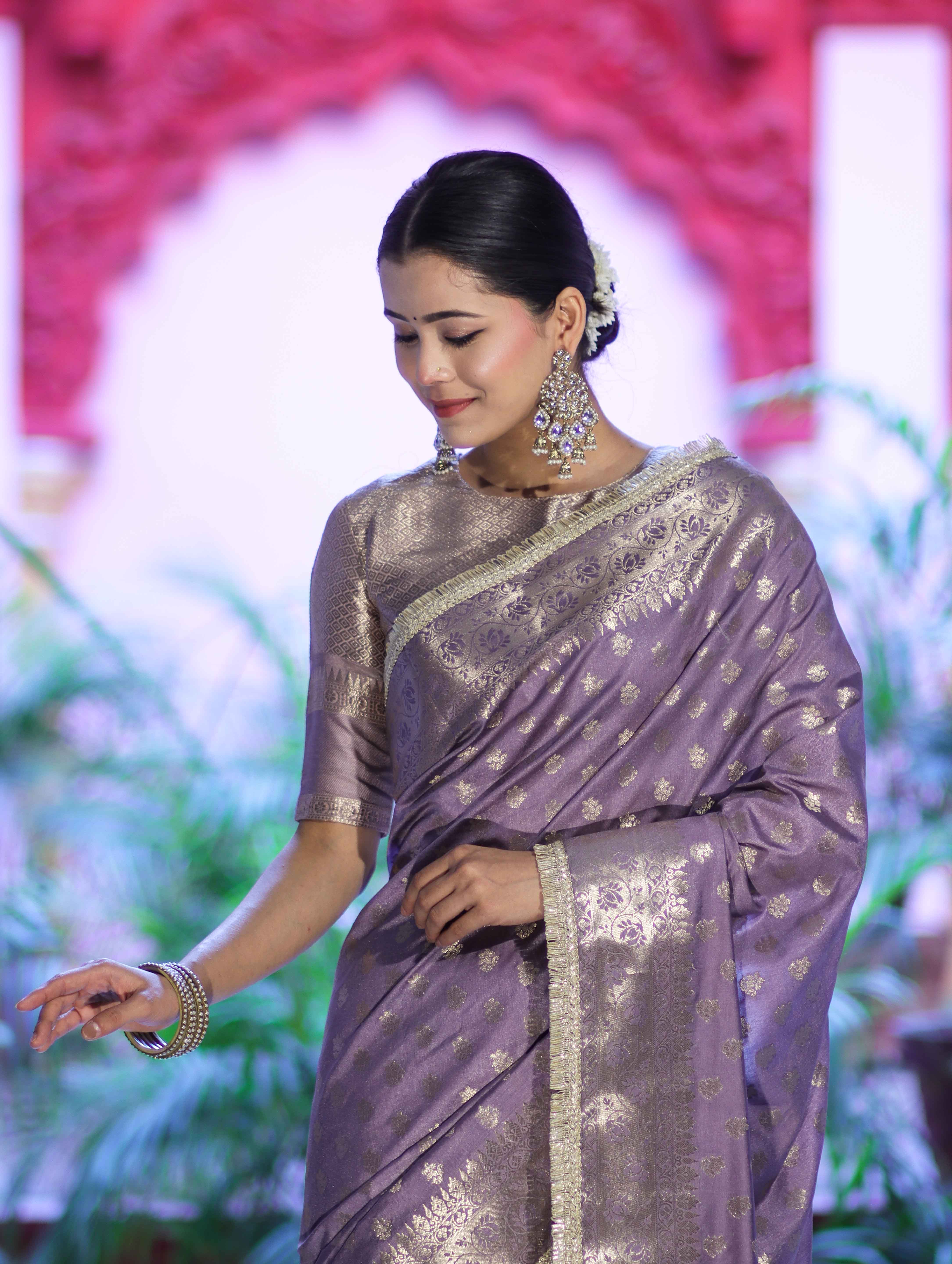Banarasee Handloom Semi Silk Saree With Zari Buti Design & Lace Border-Lilac