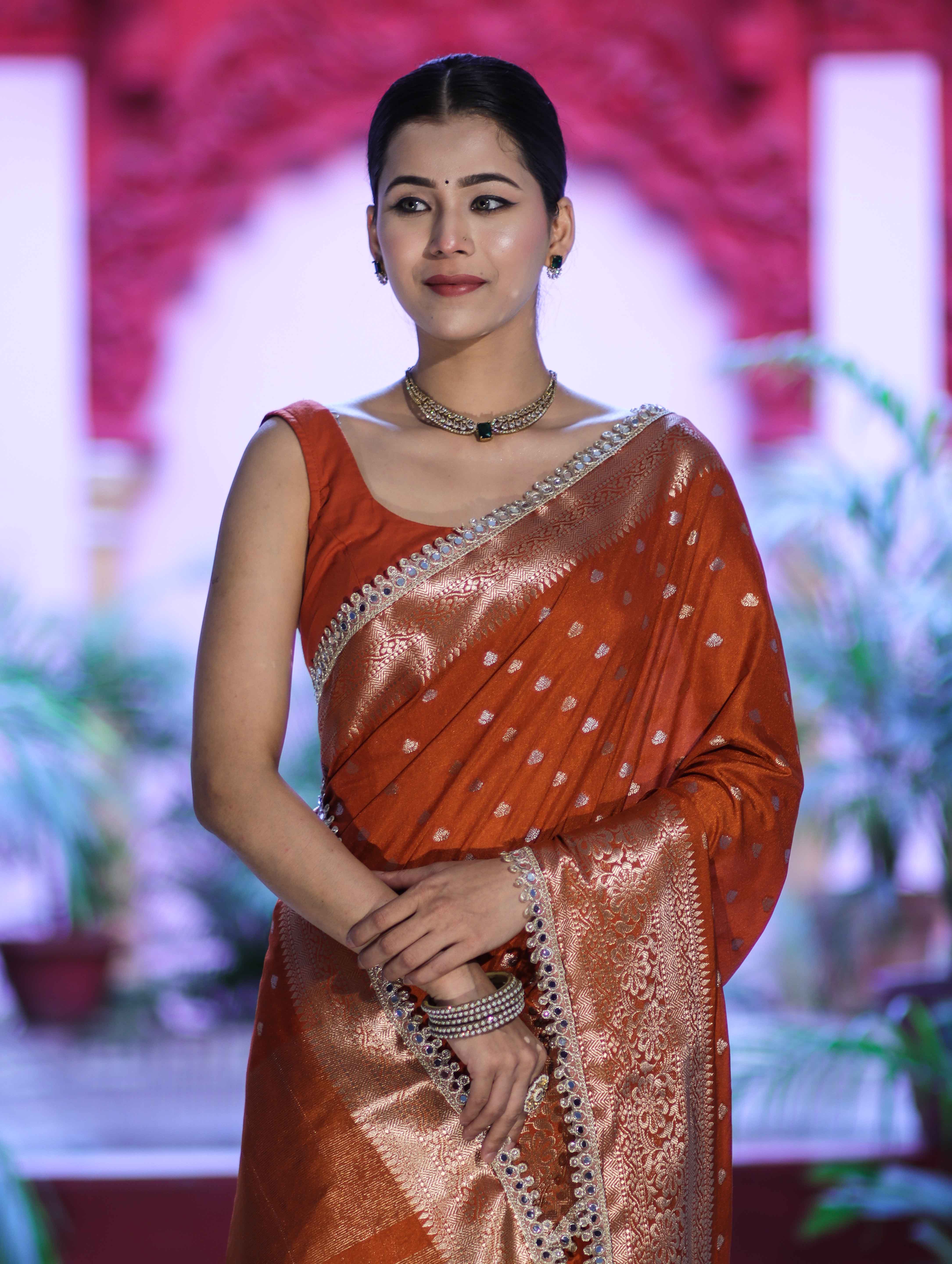 Banarasee Handloom Semi Silk Saree With Zari Buti Design & Lace Border-Rust