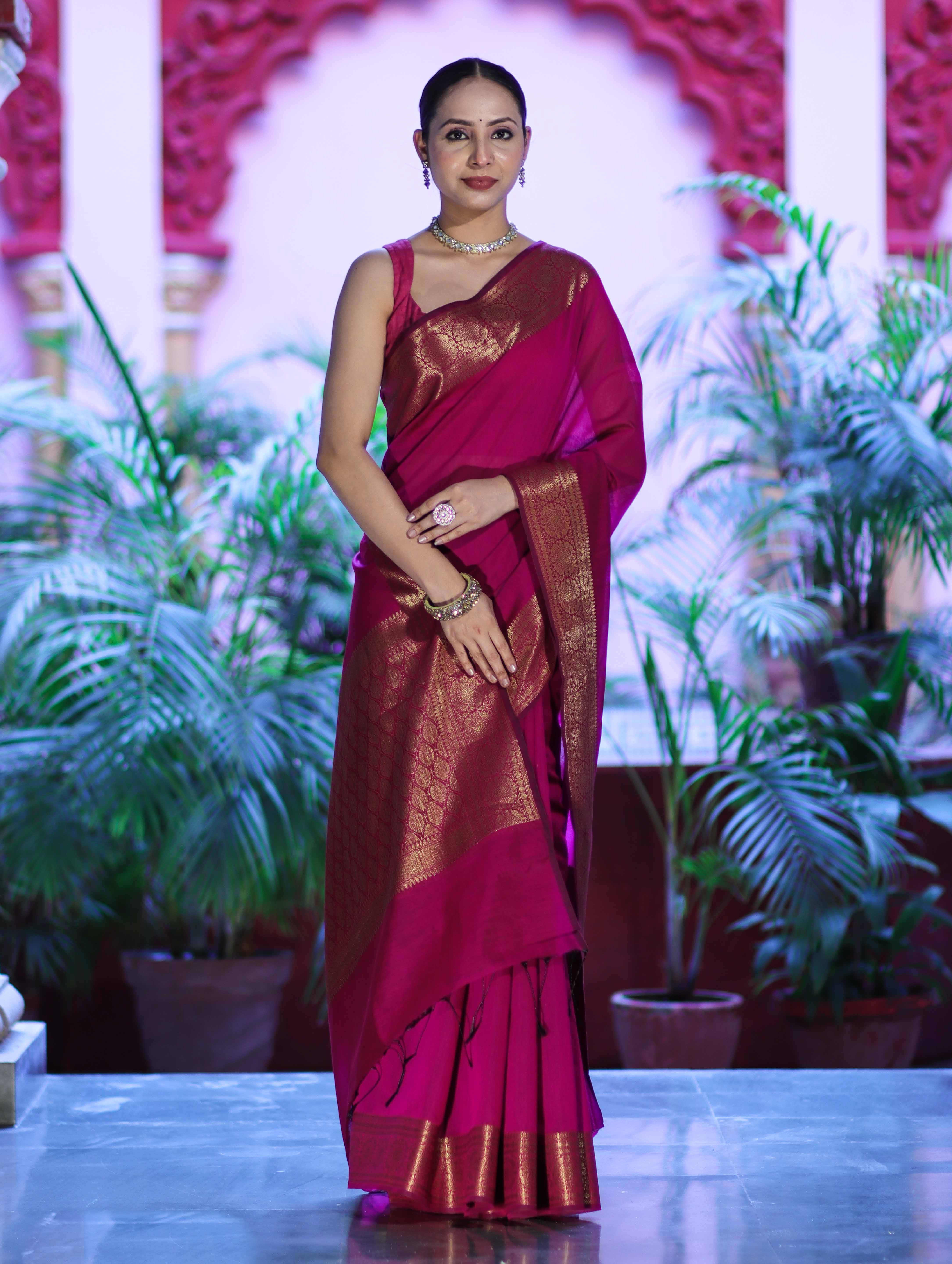 Banarasee Handloom Cotton Silk Plain Saree With Antique Zari Border-Magenta