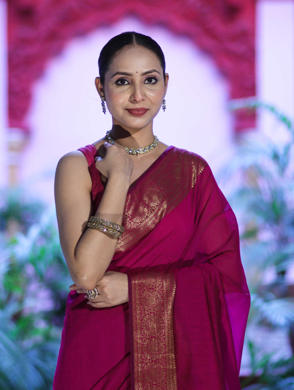 Banarasee Handloom Cotton Silk Plain Saree With Antique Zari Border-Magenta