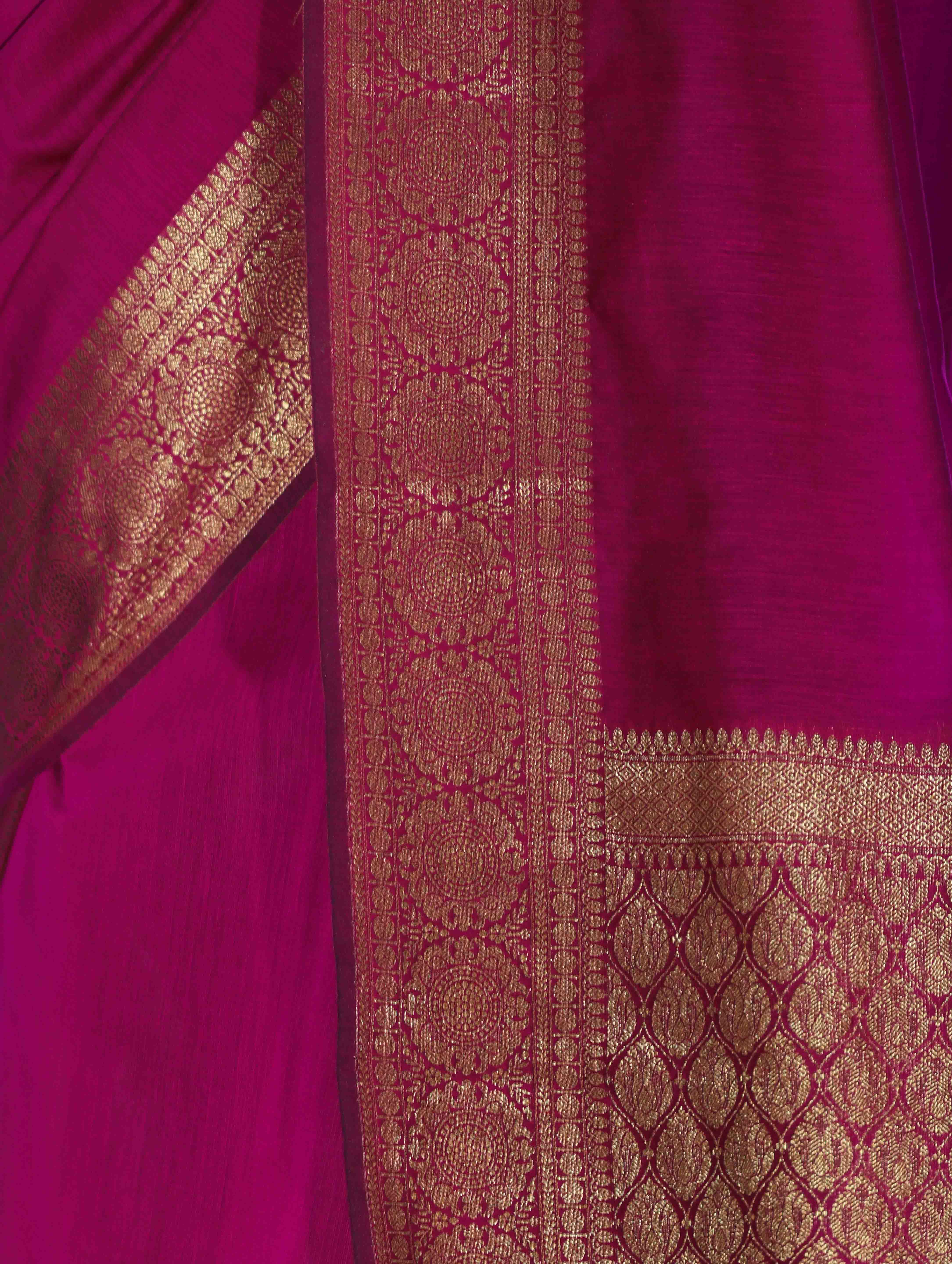 Banarasee Handloom Cotton Silk Plain Saree With Antique Zari Border-Magenta