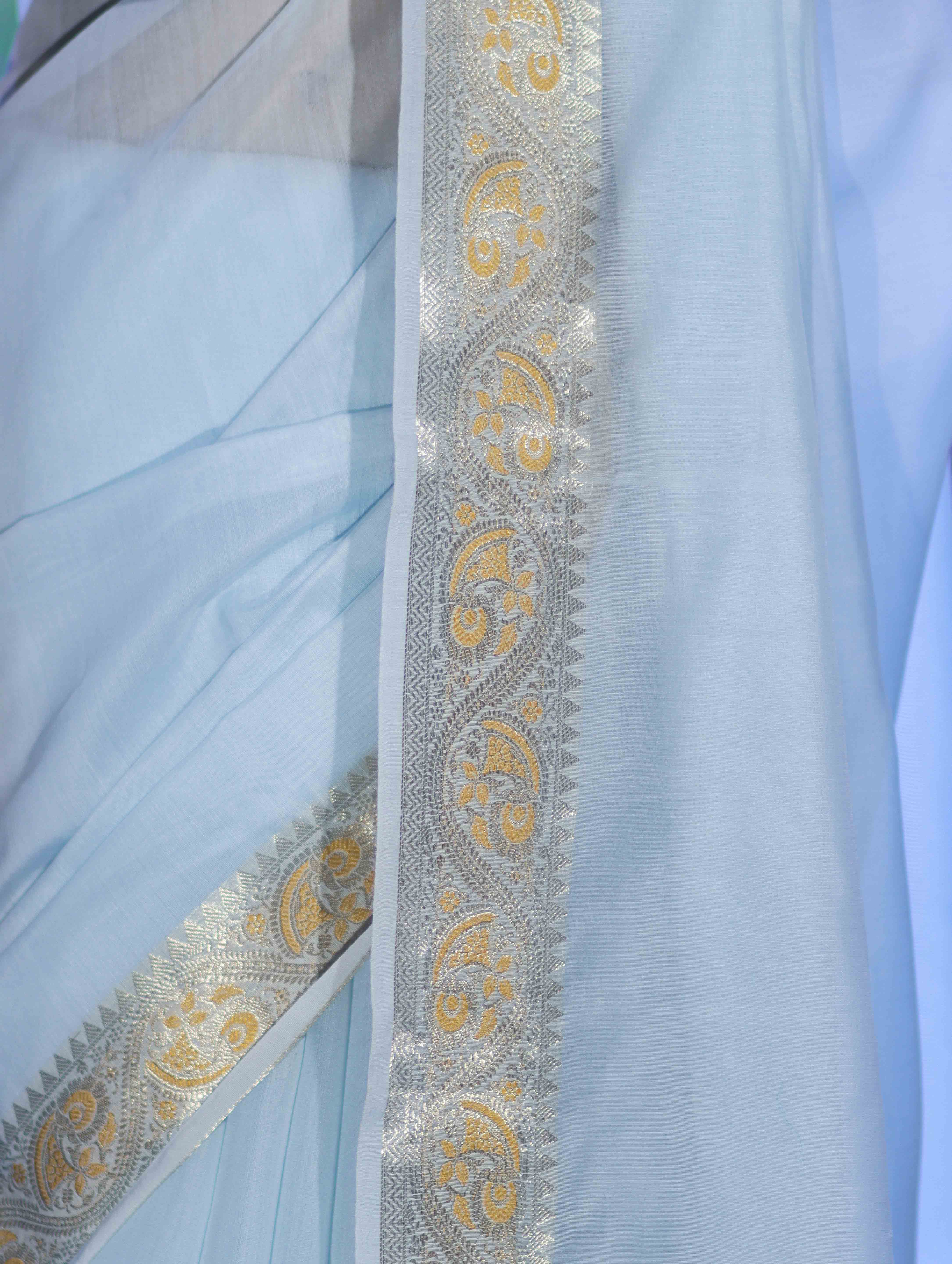 Banarasee Cotton Silk Plain Saree With Floral Zari Border-Light Blue