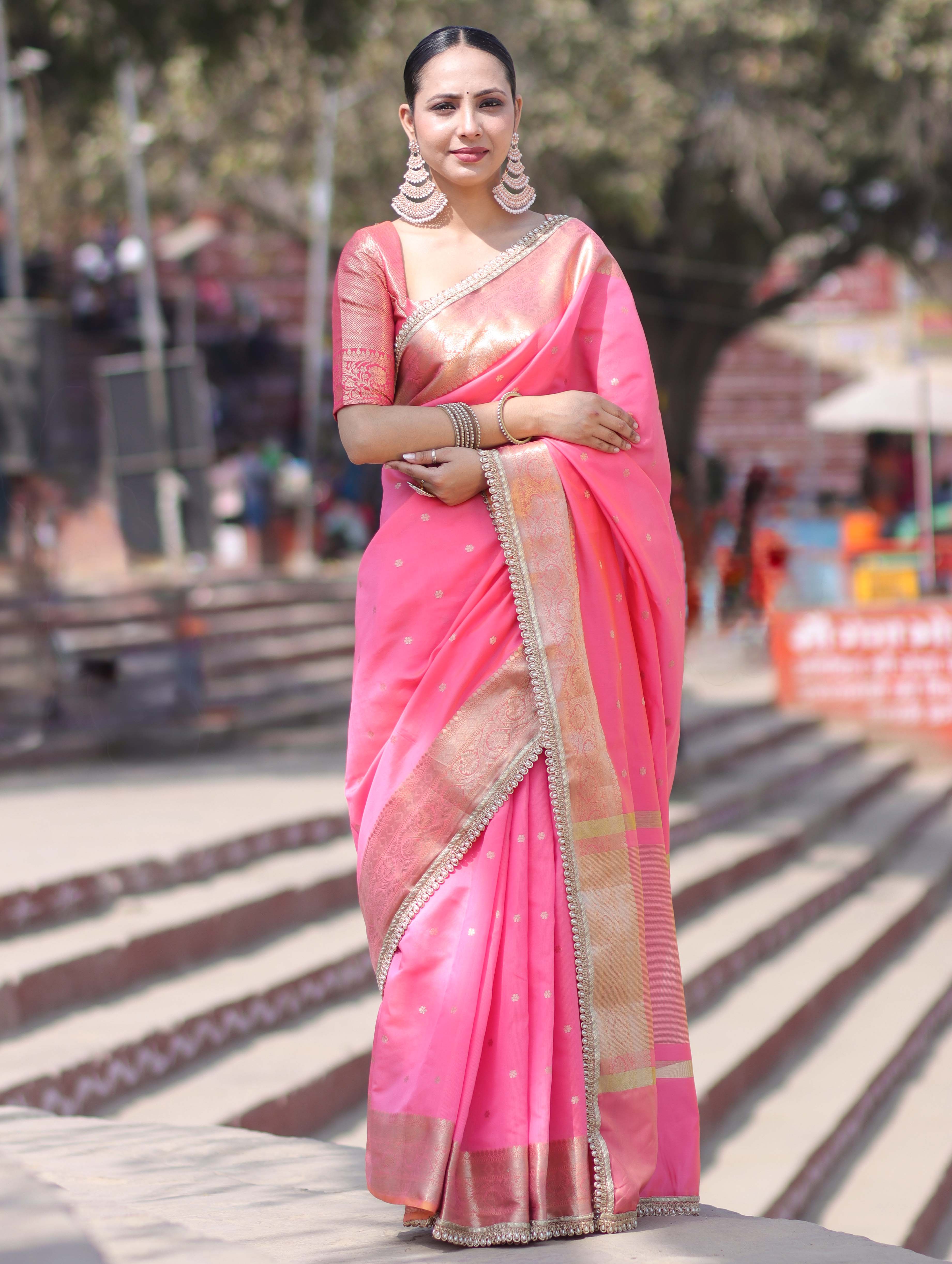 Banarasee Handloom Semi Silk Saree With Buti Design Zari Border & Lace-Hot Pink