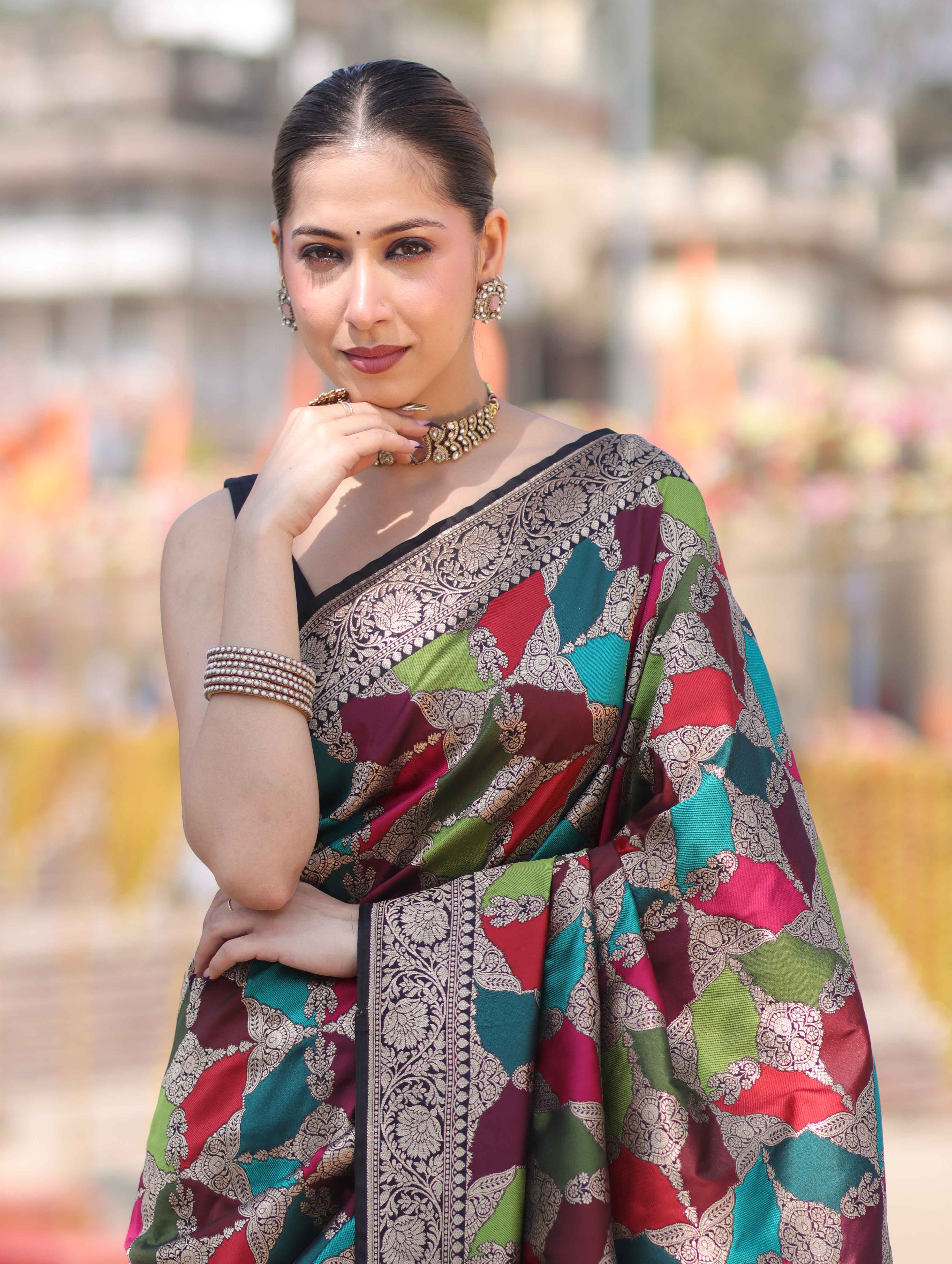 Banarasee Handwoven Semi Katan Saree With Rangkat Design & Gold Zari Work-Black