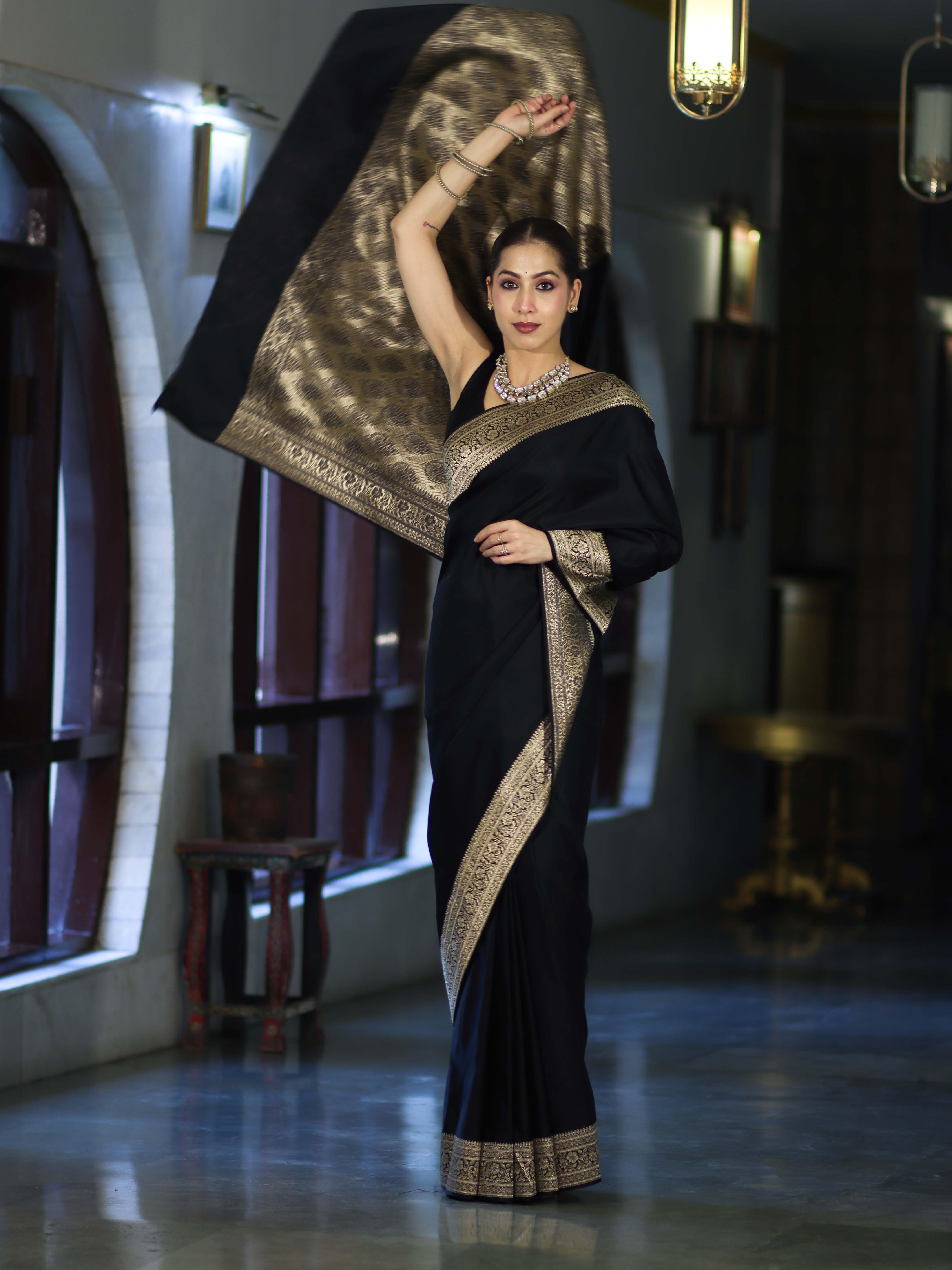 Banarasee Handloom Plain Semi Katan Saree With Gold Zari Border-Black
