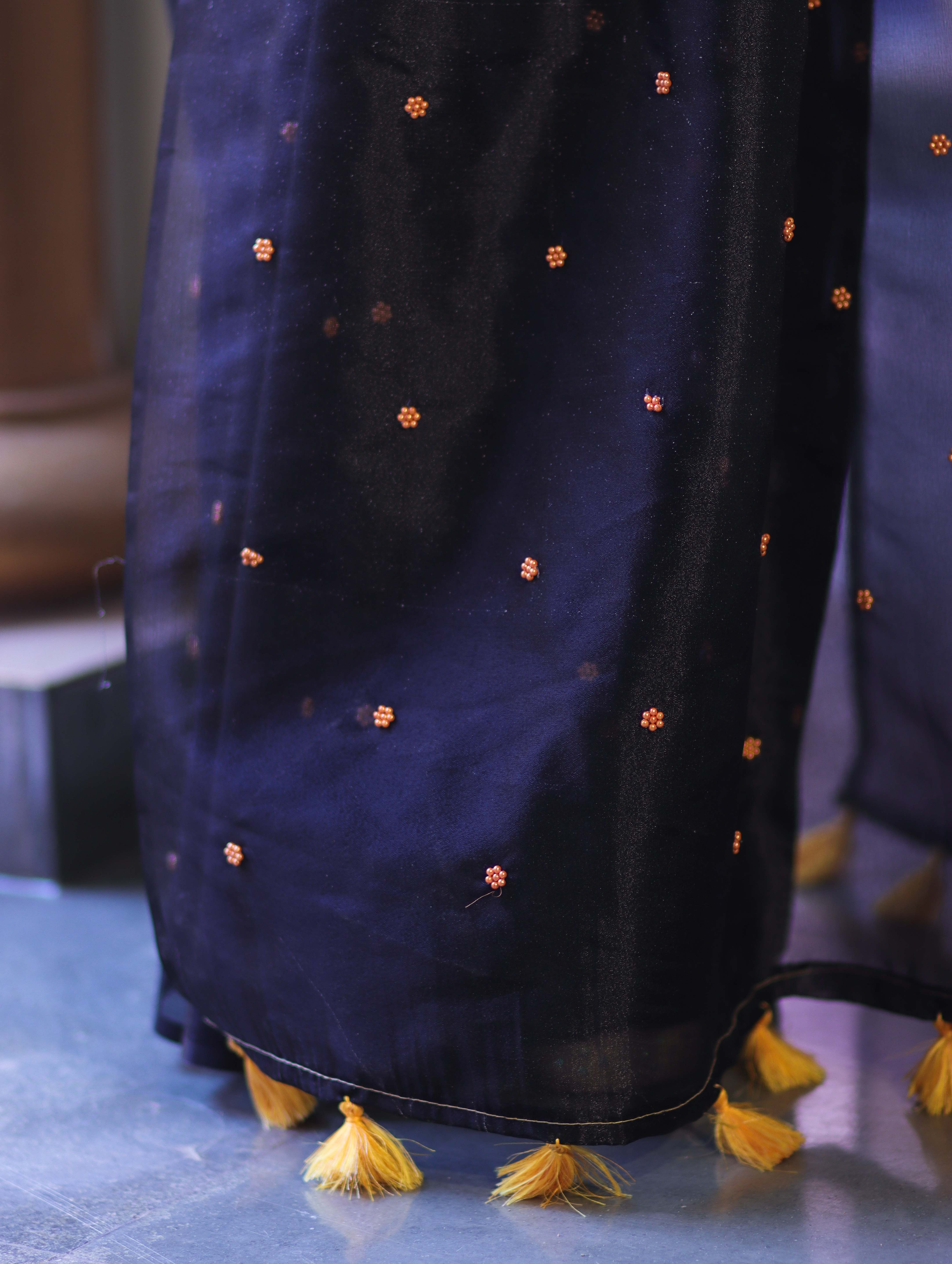 Banarasee Handwoven Tissue Saree With Handwoven Pearl Motifs-Black