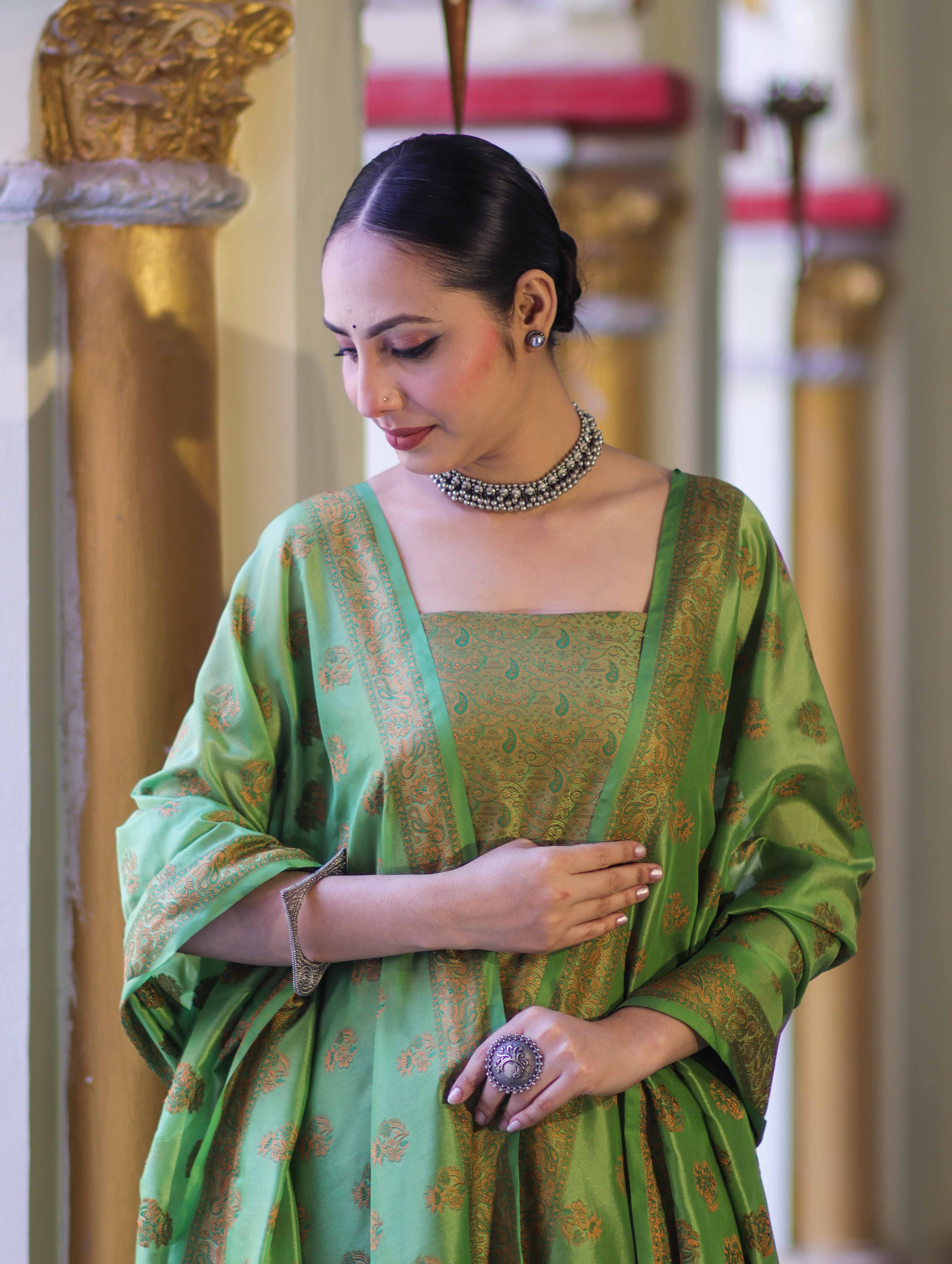 Banarasee Semi Katan Jamewar Weaving Salwar Kameez Fabric With Dupatta Set-Light Green