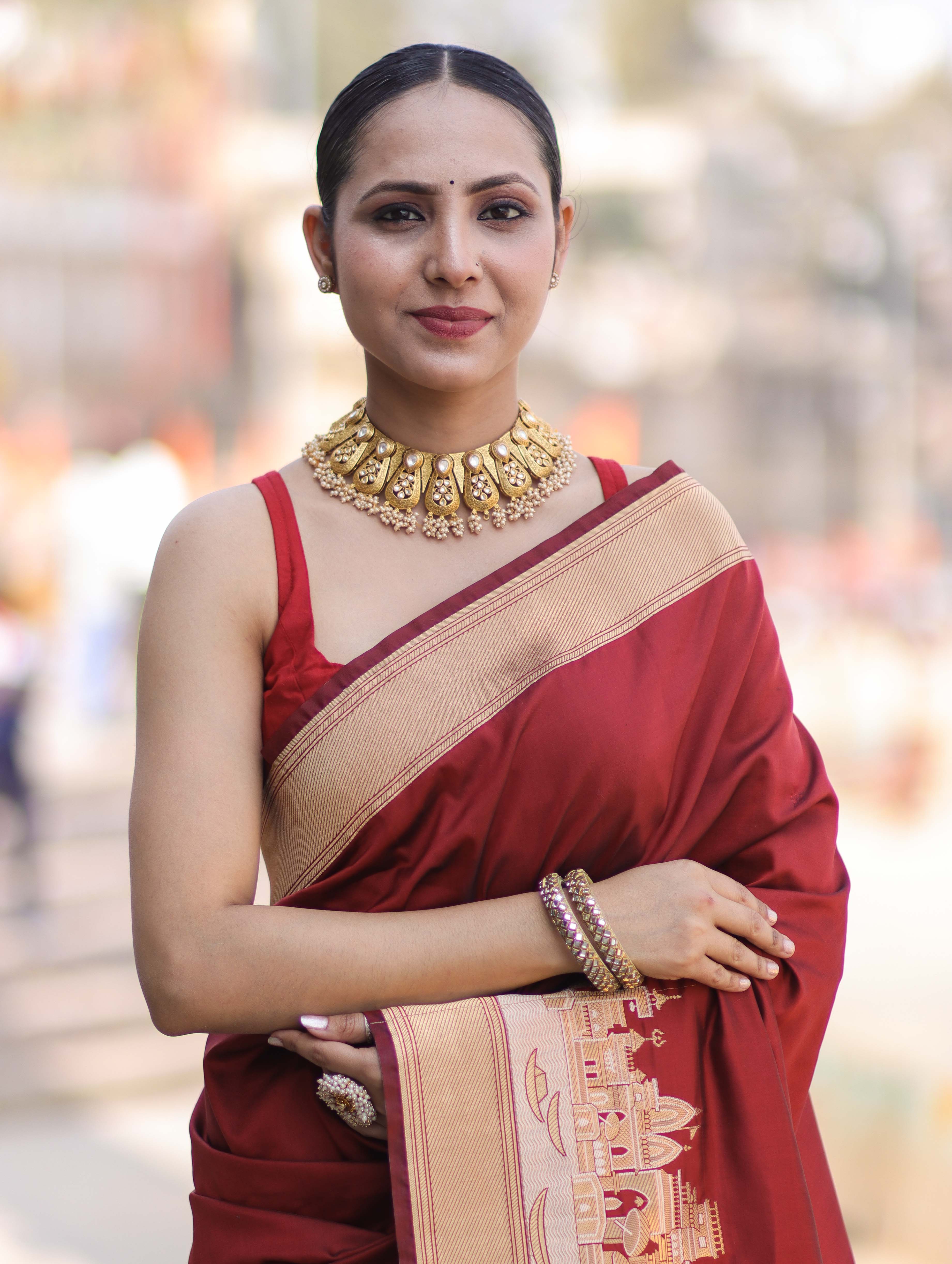 Banarasee Handloom Plain Semi Katan Saree With Ganga Ghat Zari Border-Maroon