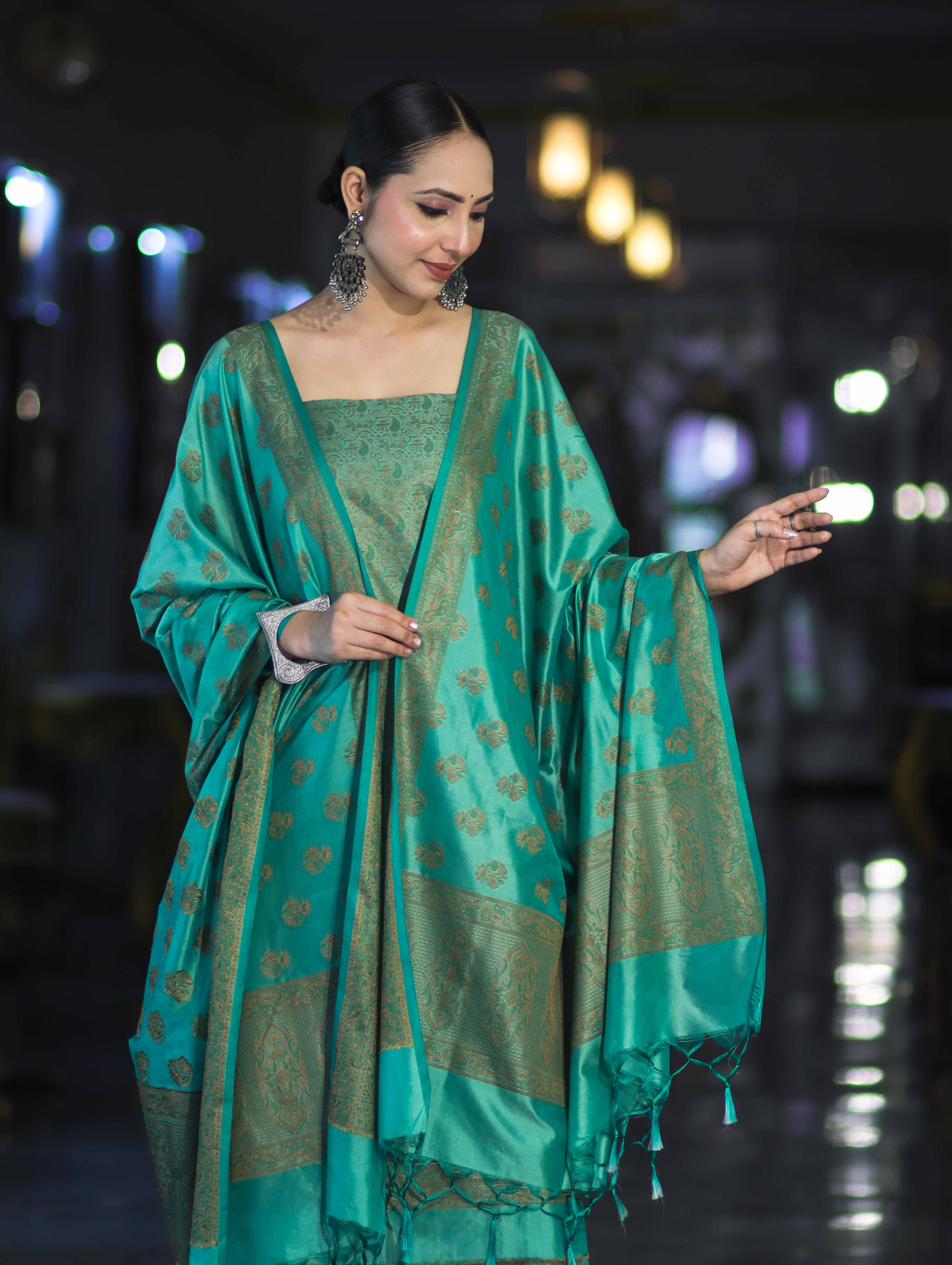 Banarasee Semi Katan Jamewar Weaving Salwar Kameez Fabric With Dupatta Set-Emerald Green