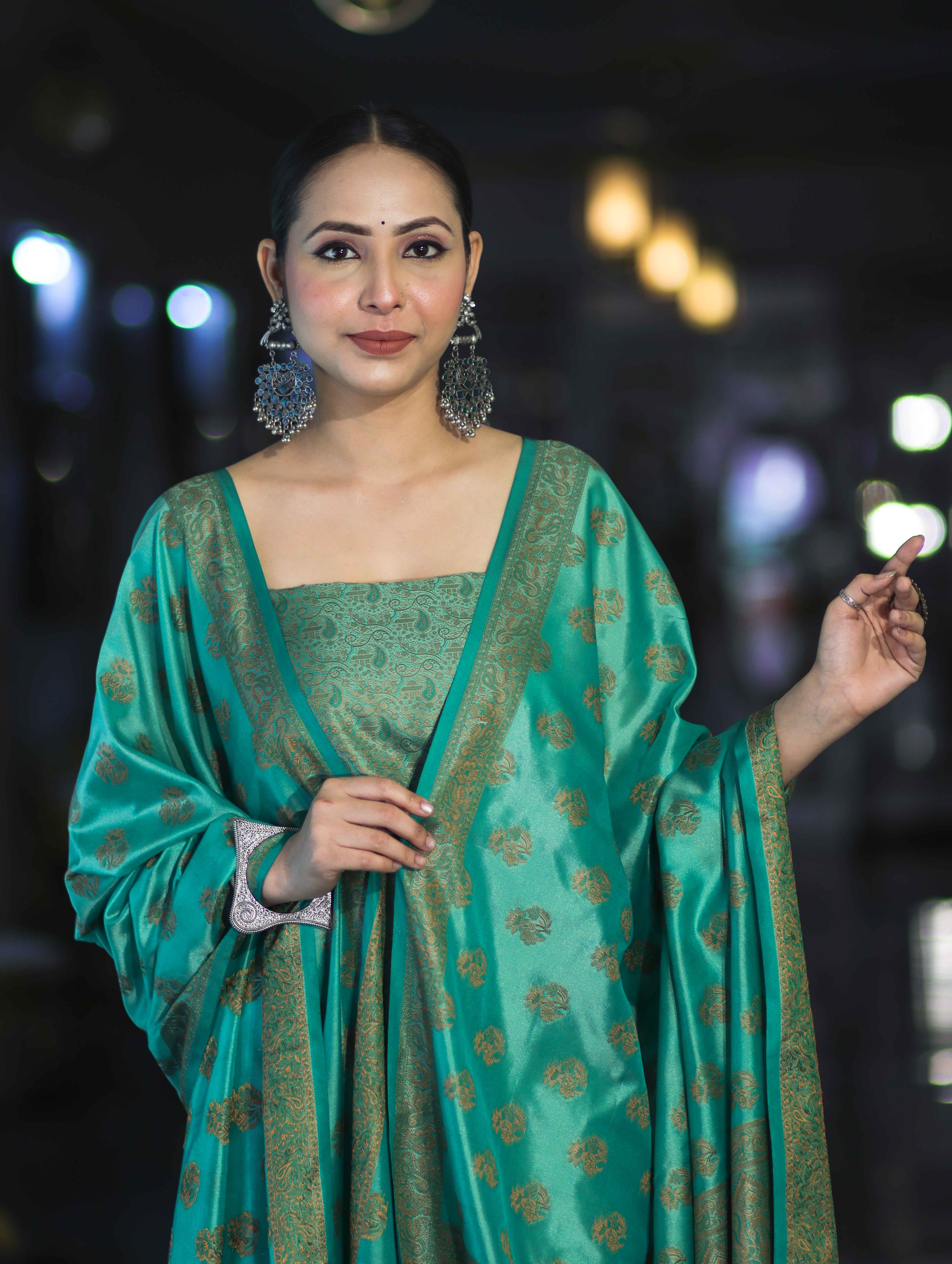 Banarasee Semi Katan Jamewar Weaving Salwar Kameez Fabric With Dupatta Set-Emerald Green