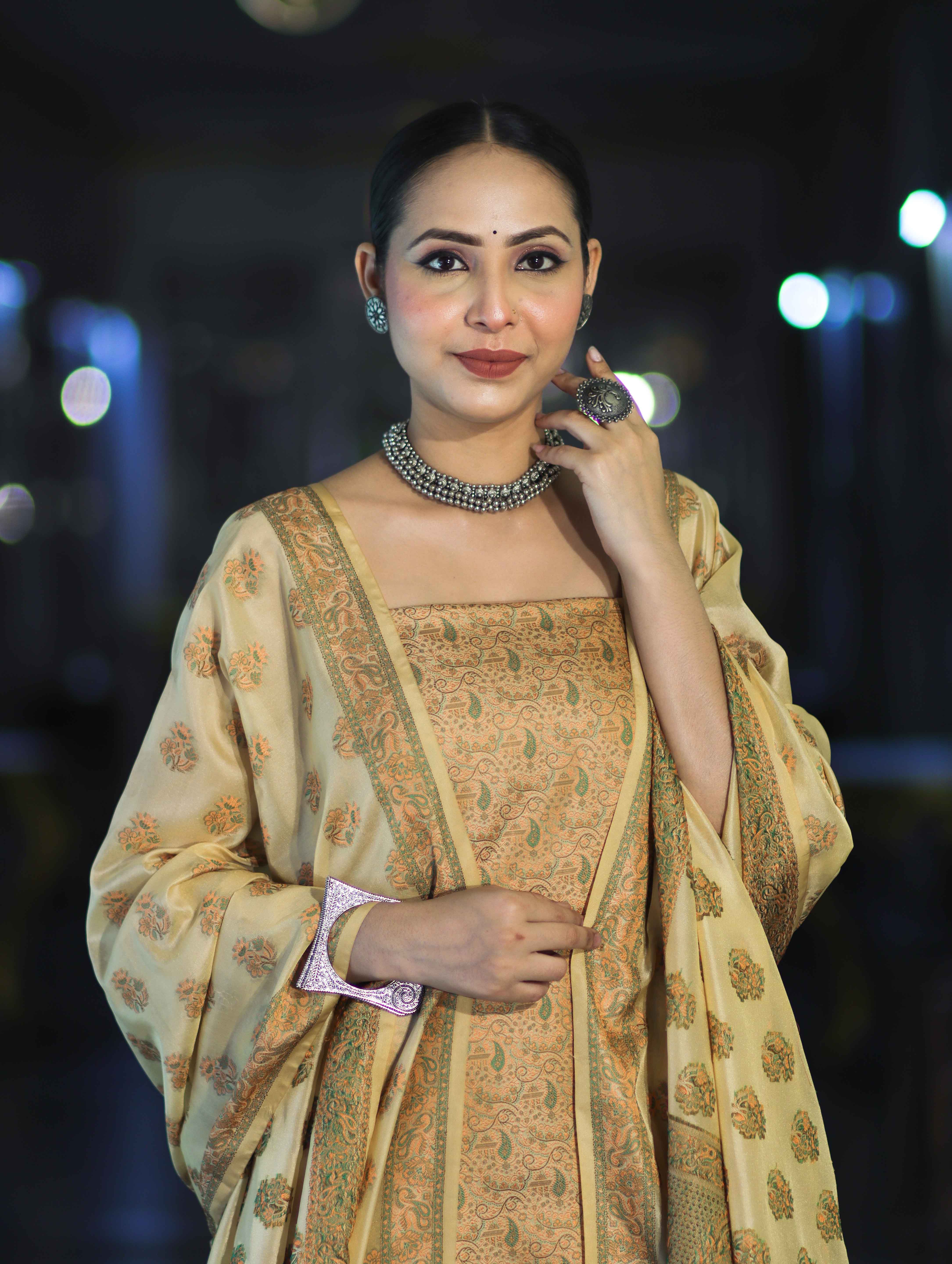 Banarasee Semi Katan Jamewar Weaving Salwar Kameez Fabric With Dupatta Set-Beige