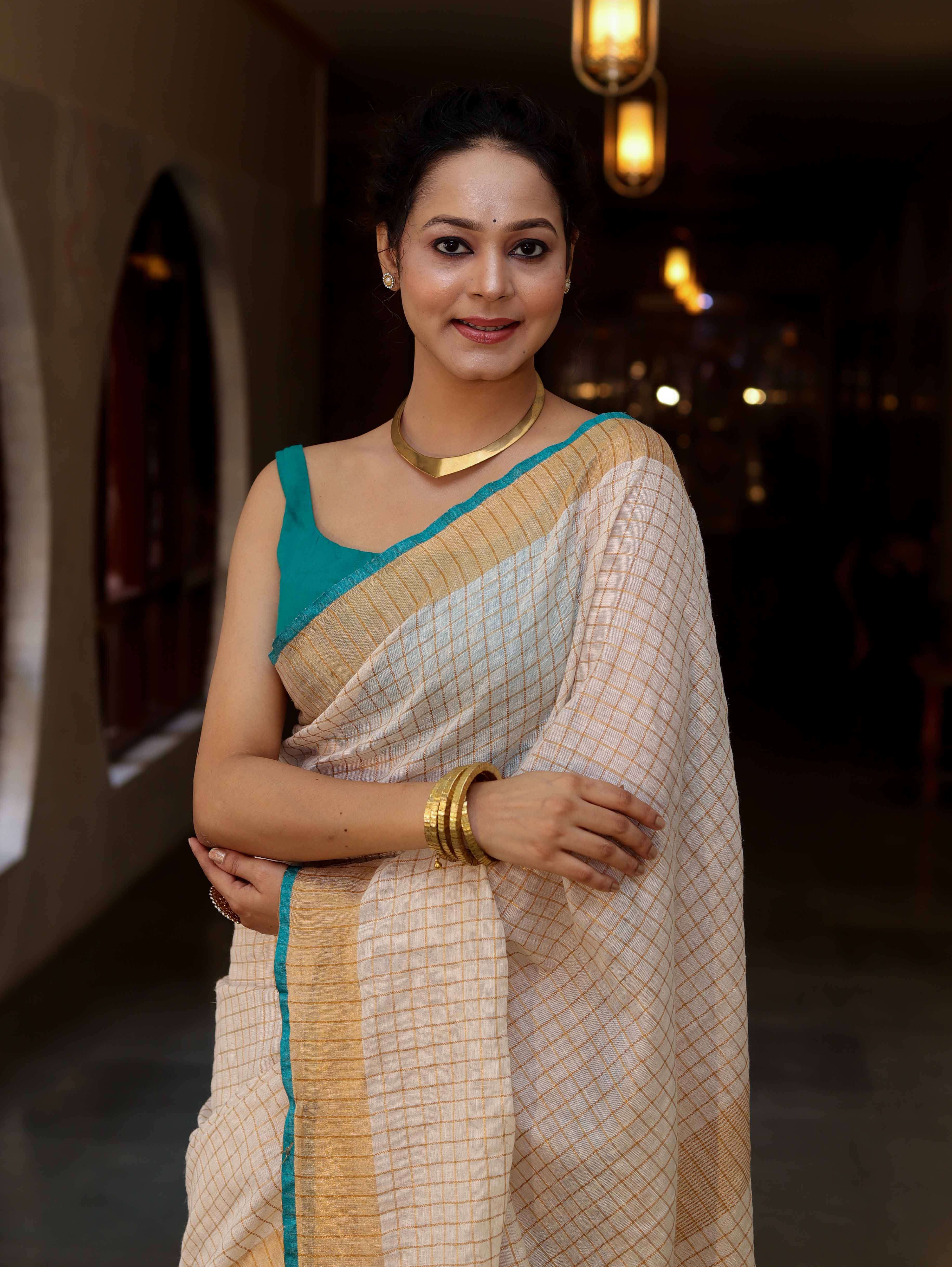 Bhagalpur Handloom Pure Linen Saree With Zari Checks Design-Off White & Green