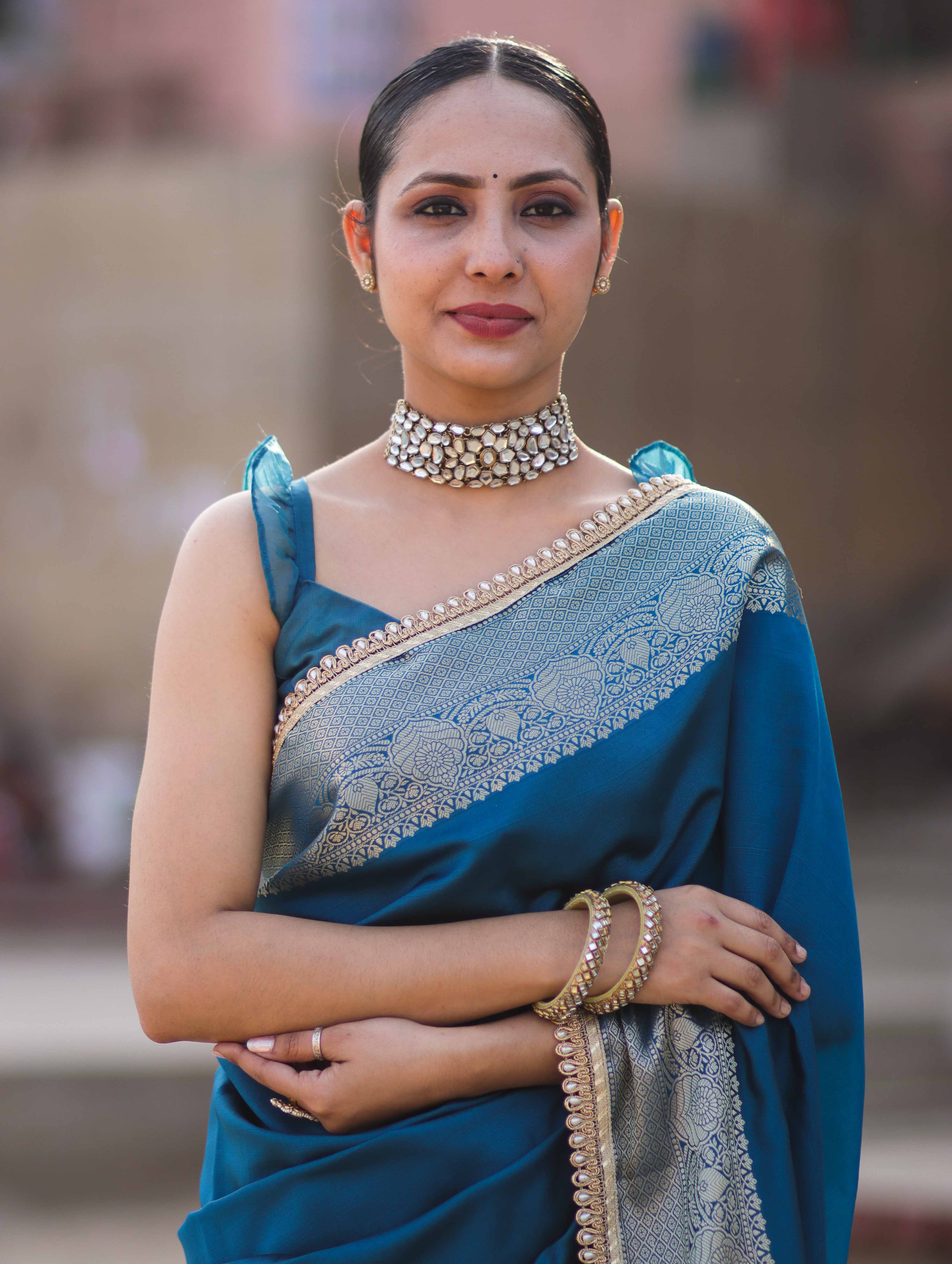 Banarasee Handloom Semi Silk Plain Saree With Zari Border & Lace-Teal Blue