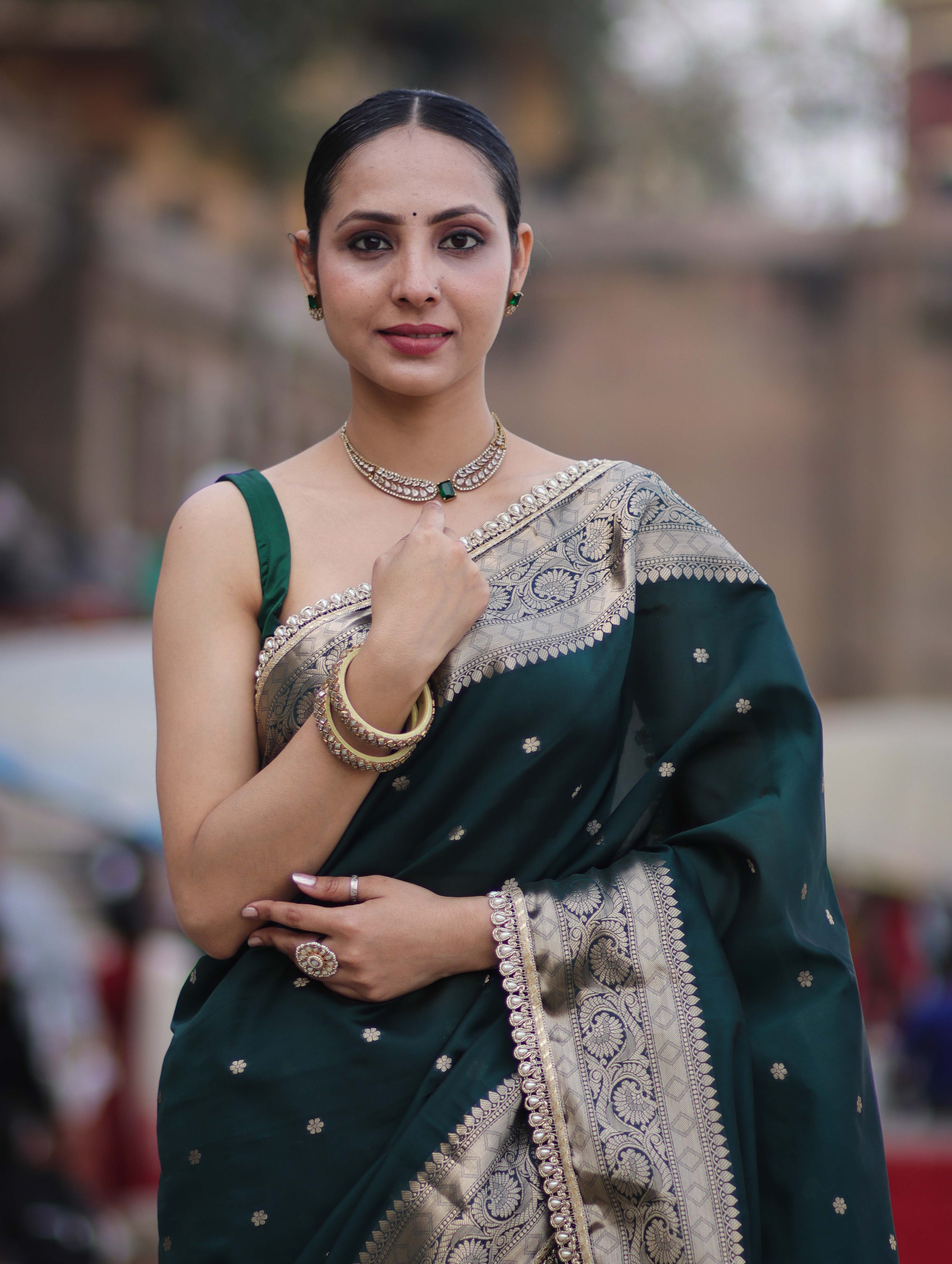 Banarasee Handloom Semi Silk Saree With Buti Design Zari Border & Lace-Deep Green