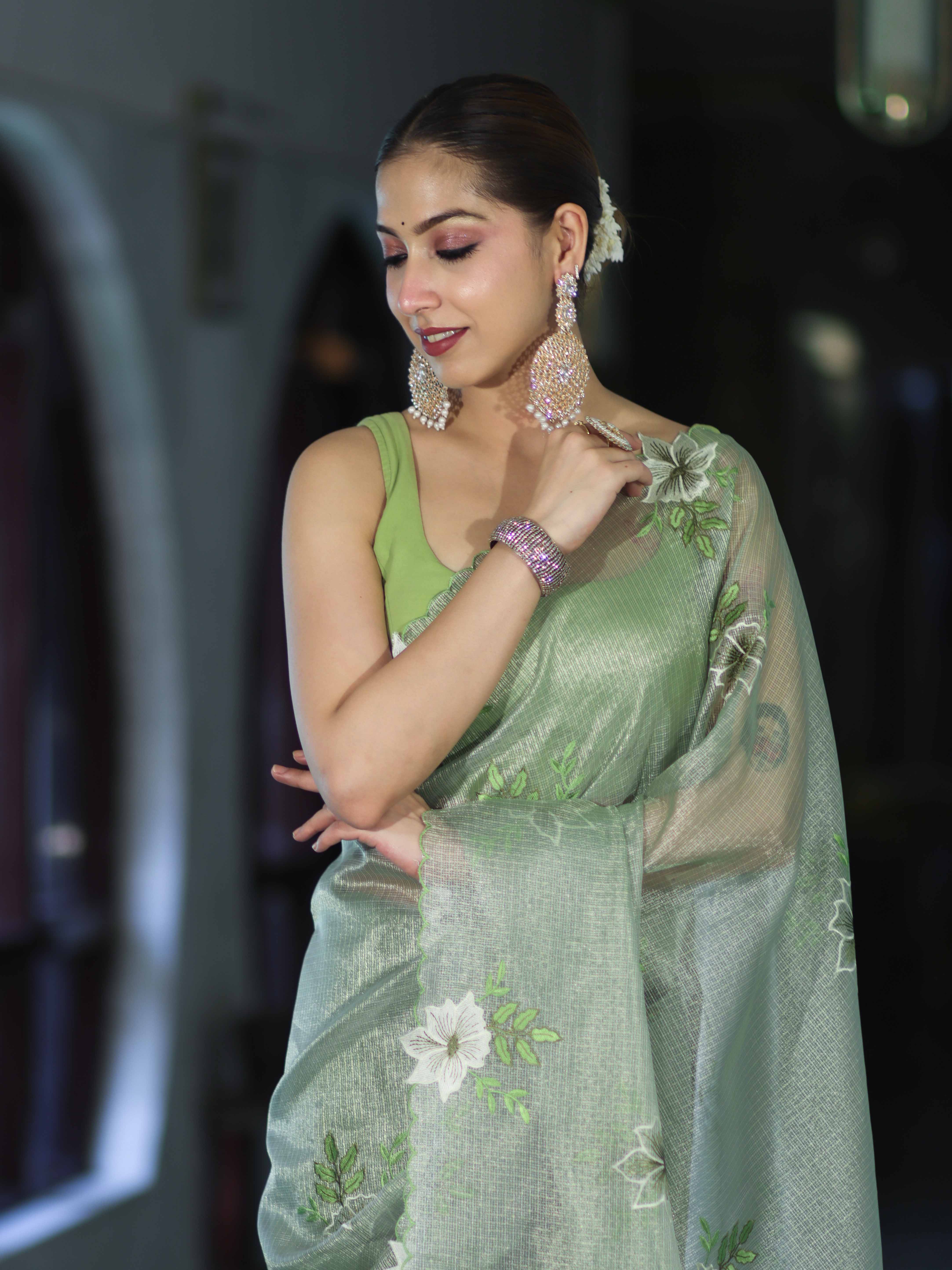 Banarasee Tissue Saree With Resham Embroidery Applique Work Pallu & Scallop Border-Light Green