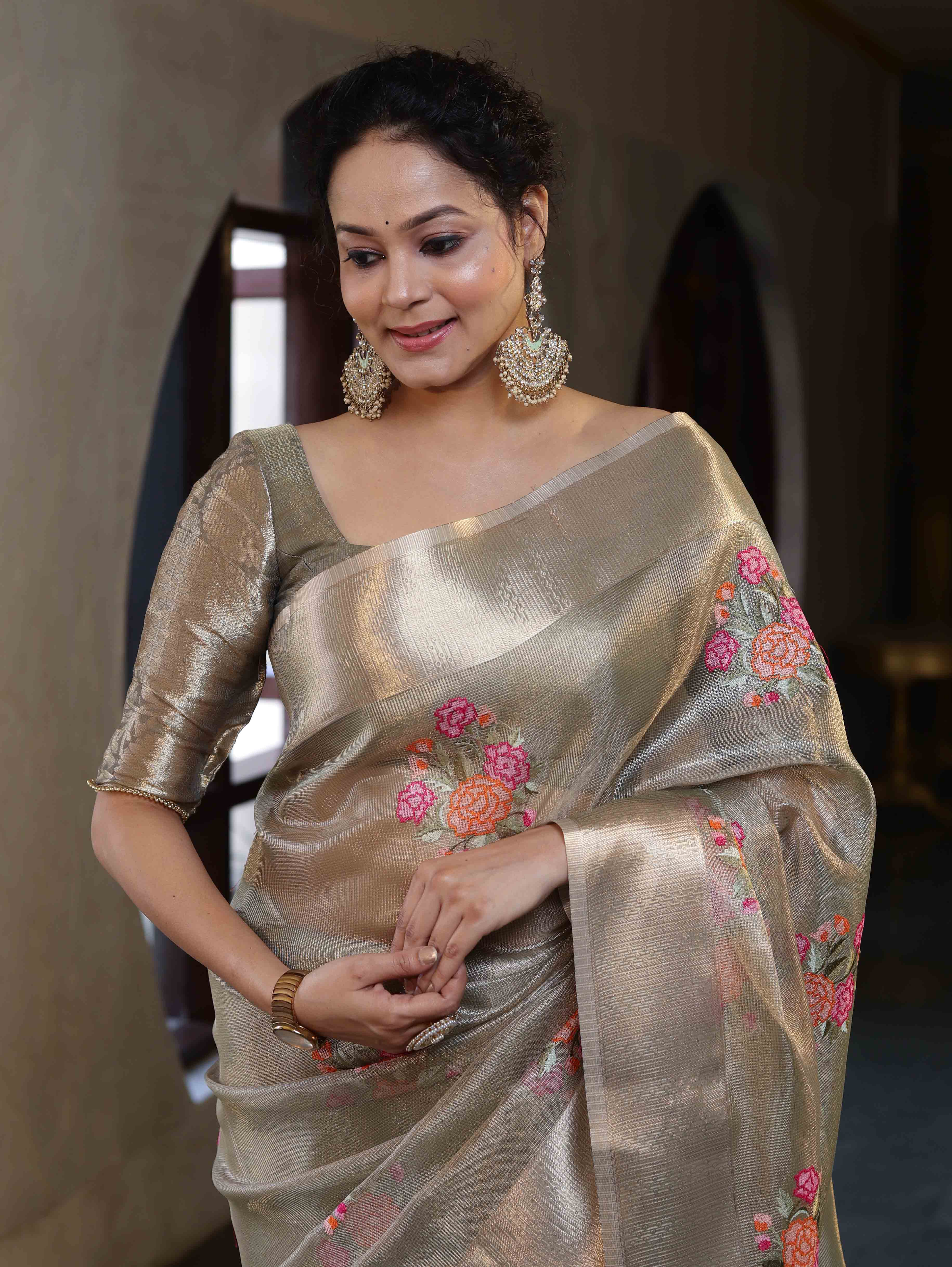 Banarasee Handwoven Tissue Saree With Thread Embroidered Buta & Zari Border-Gold