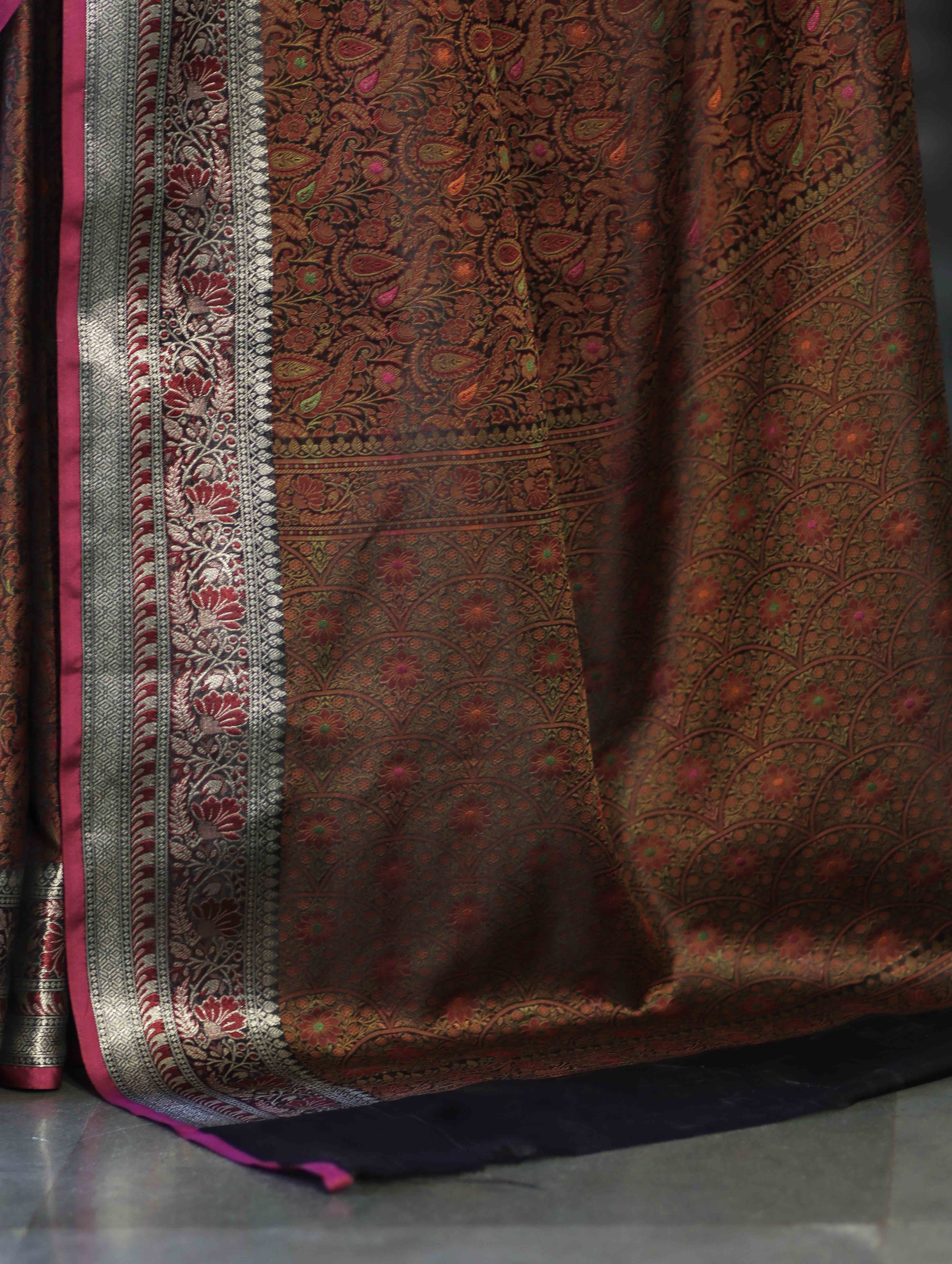 Banarasee Jamewar Tanchoi Soft Silk Saree with Contrast Border-Brown