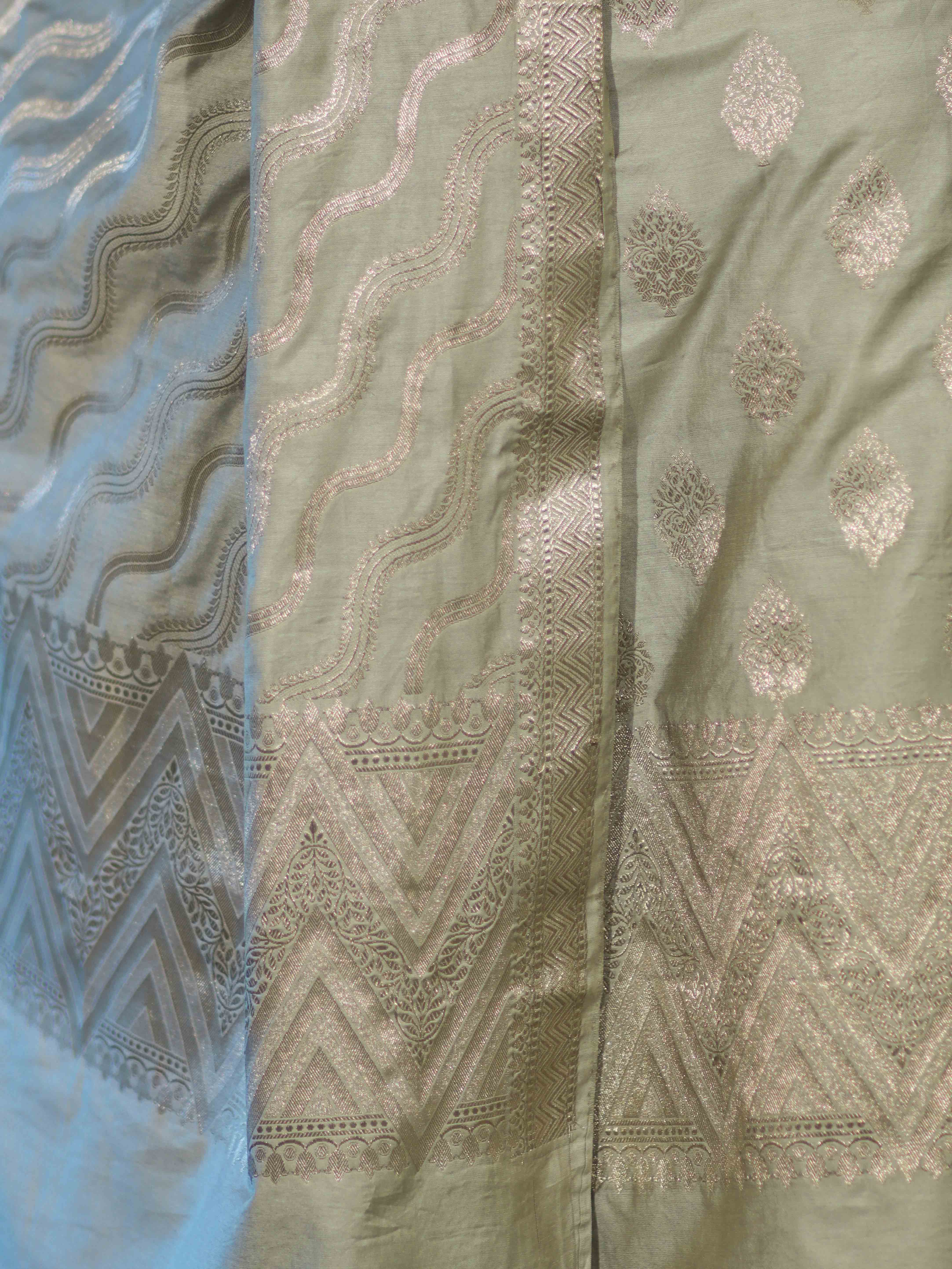 Banarasee Zari Embroidered Chanderi Silk Salwar Kameez With Dupatta Set-Sage Green