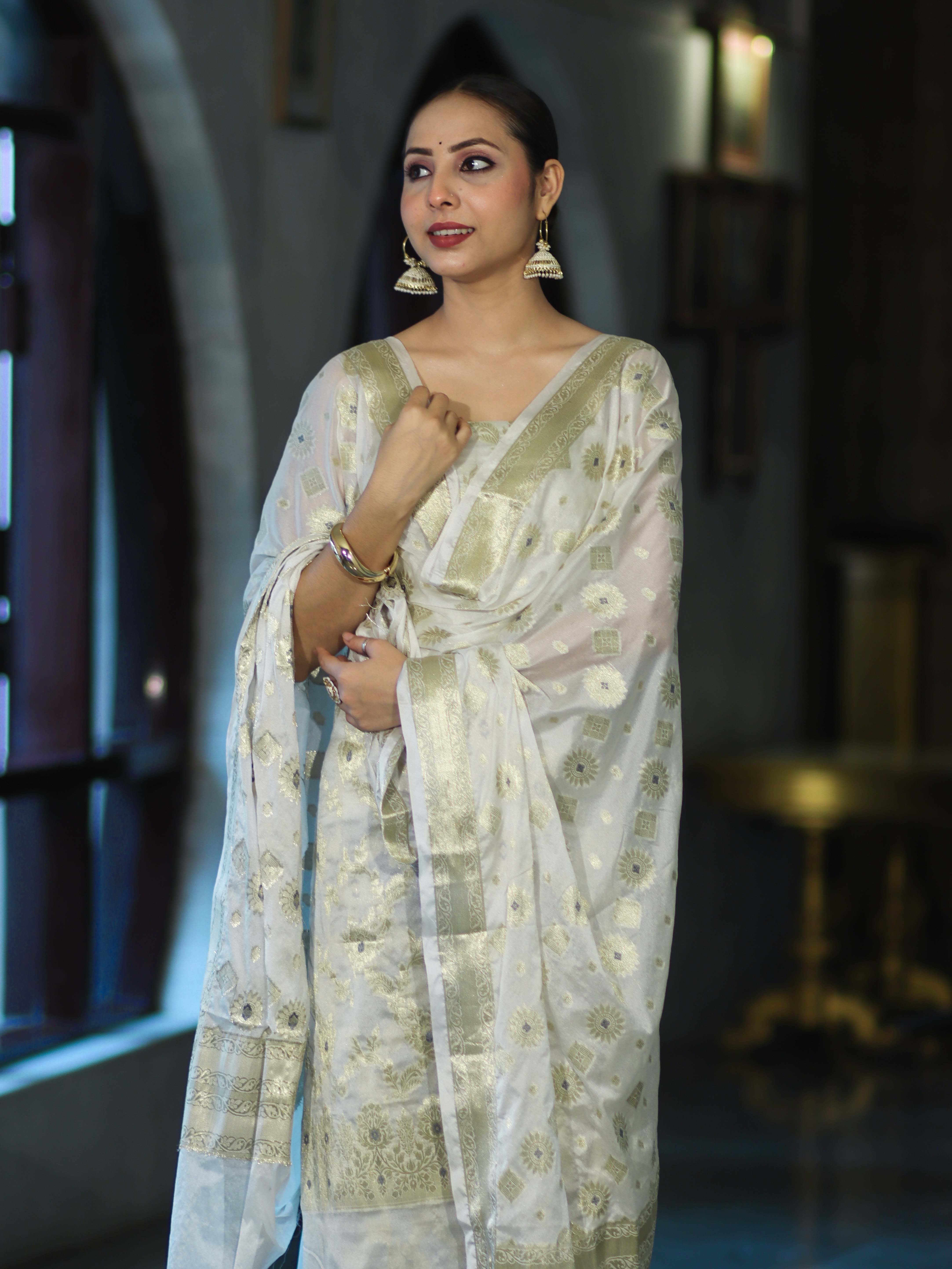 Banarasee Zari Work Chiffon Salwar Kameez Fabric With Dupatta Set-White