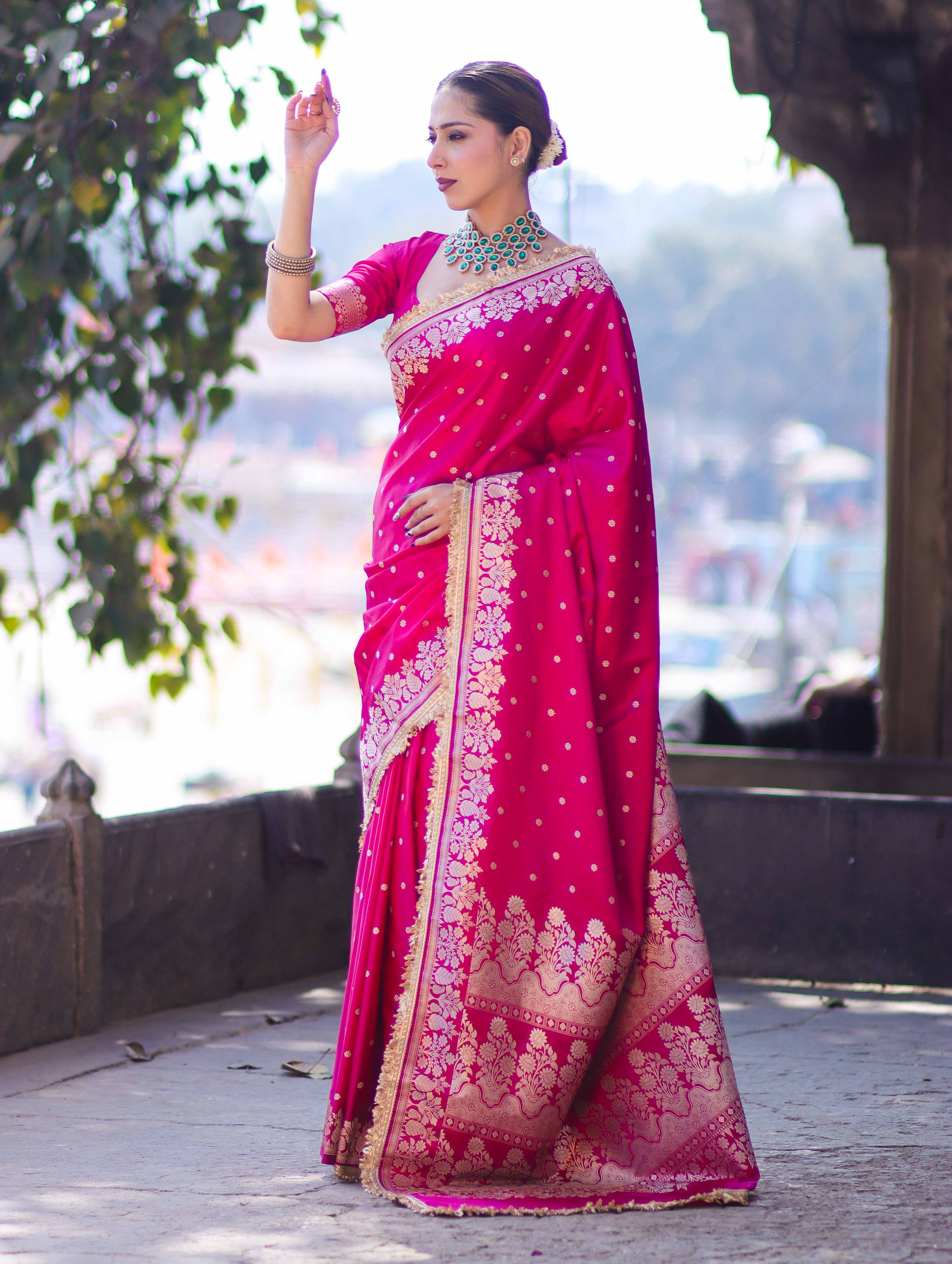 Banarasee Handloom Mashru Silk Saree With Buti Design Floral Zari Border & Lace-Fuchsia Pink