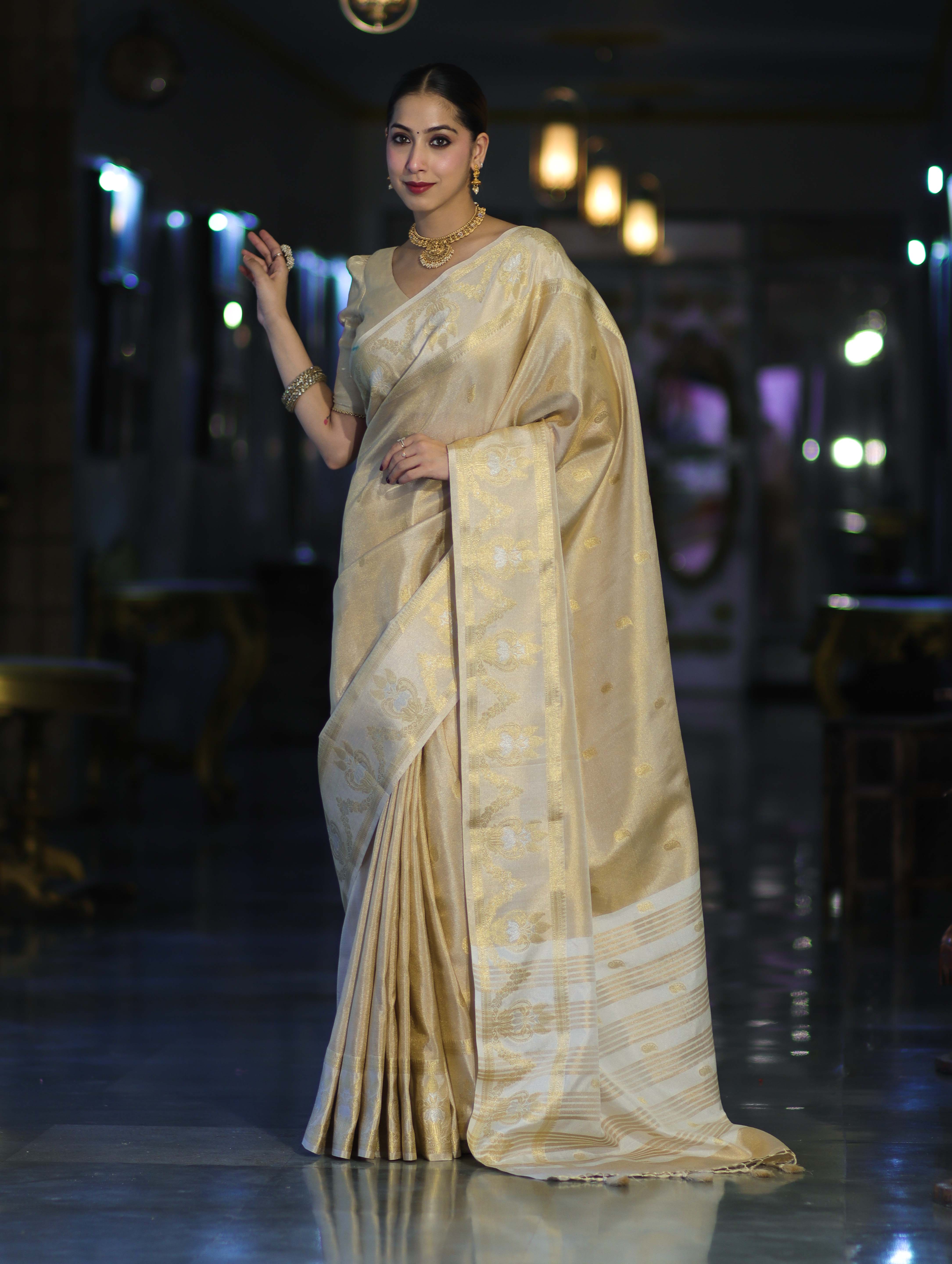 Banarasee Handloom Dual Tone Shimmer Silk Saree With Buti Design & Temple Border-Beige (Gold Tone)