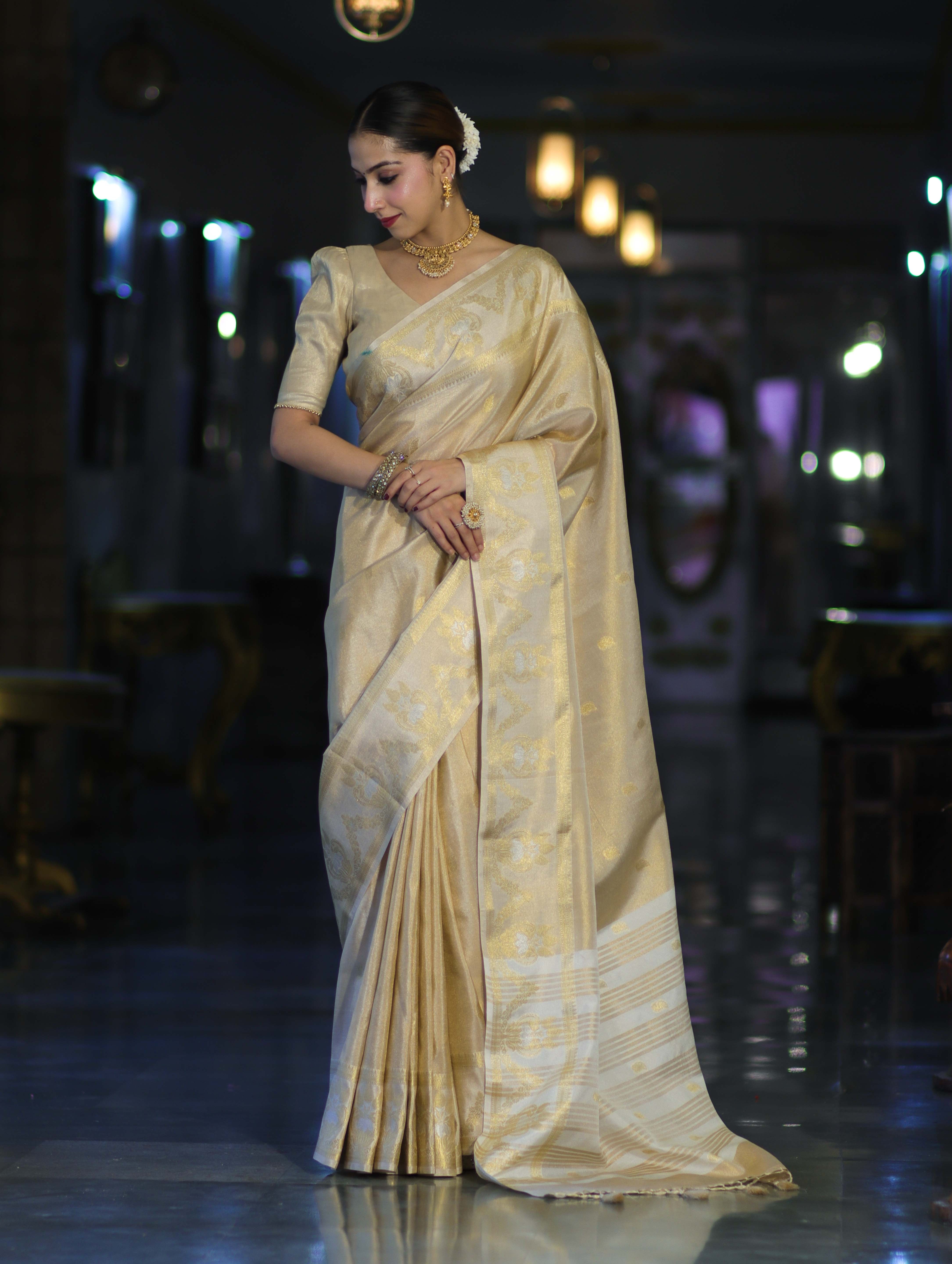 Banarasee Handloom Dual Tone Shimmer Silk Saree With Buti Design & Temple Border-Beige (Gold Tone)