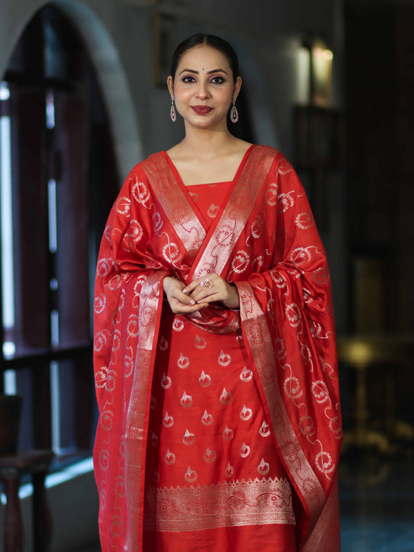 Banarasee Zari Embroidered Chanderi Silk Salwar Kameez With Dupatta Set-Red