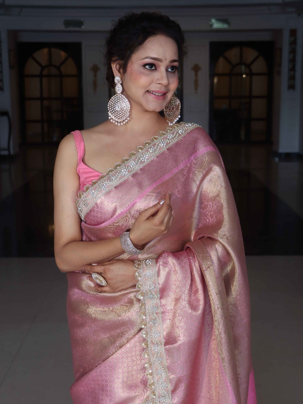 Banarasee Handwoven Tissue Saree With Tanchoi Weaving Zari Border & Lace-Pink (Dual Tone)