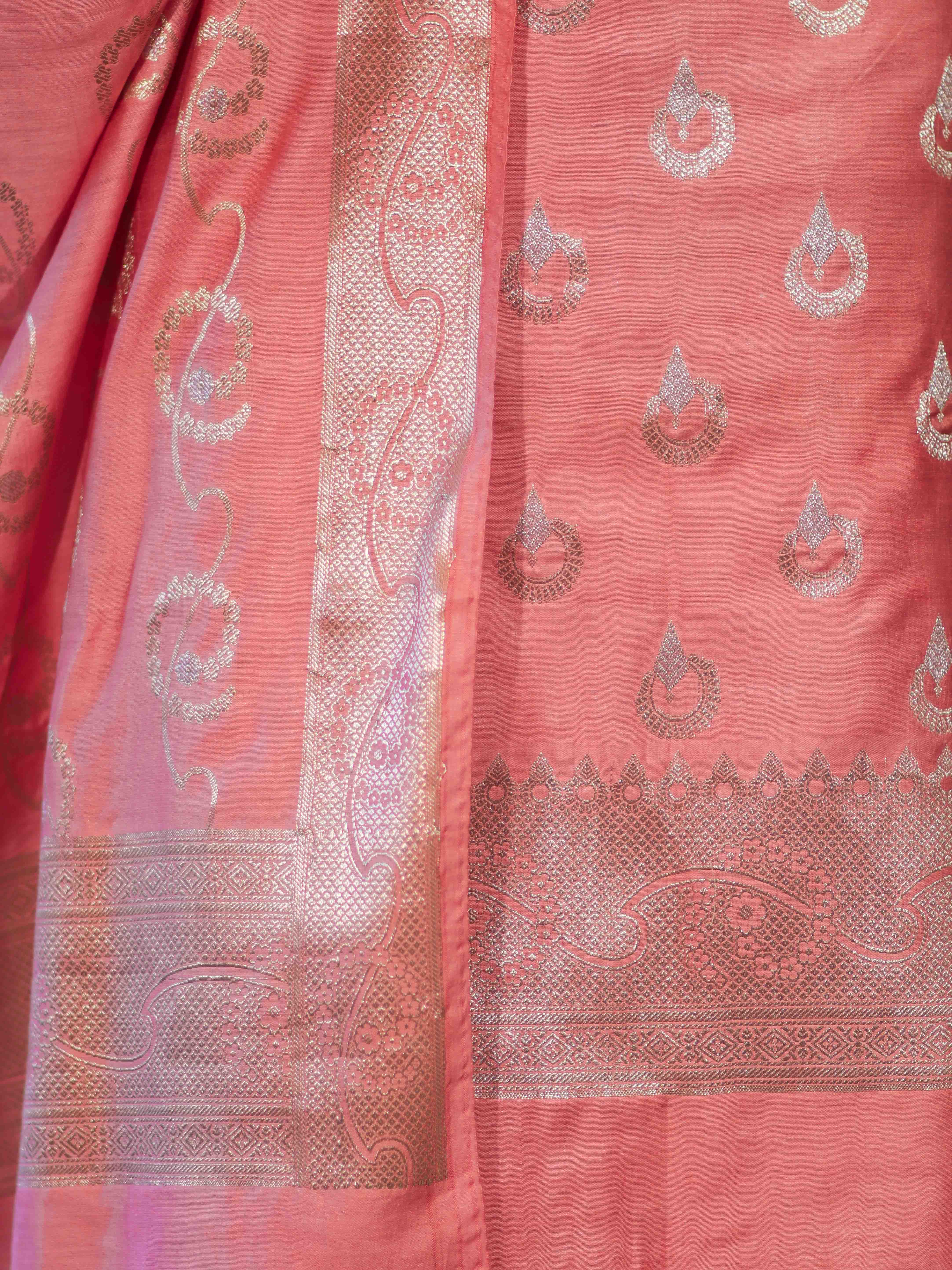 Banarasee Zari Embroidered Chanderi Silk Salwar Kameez With Dupatta Set-Peach