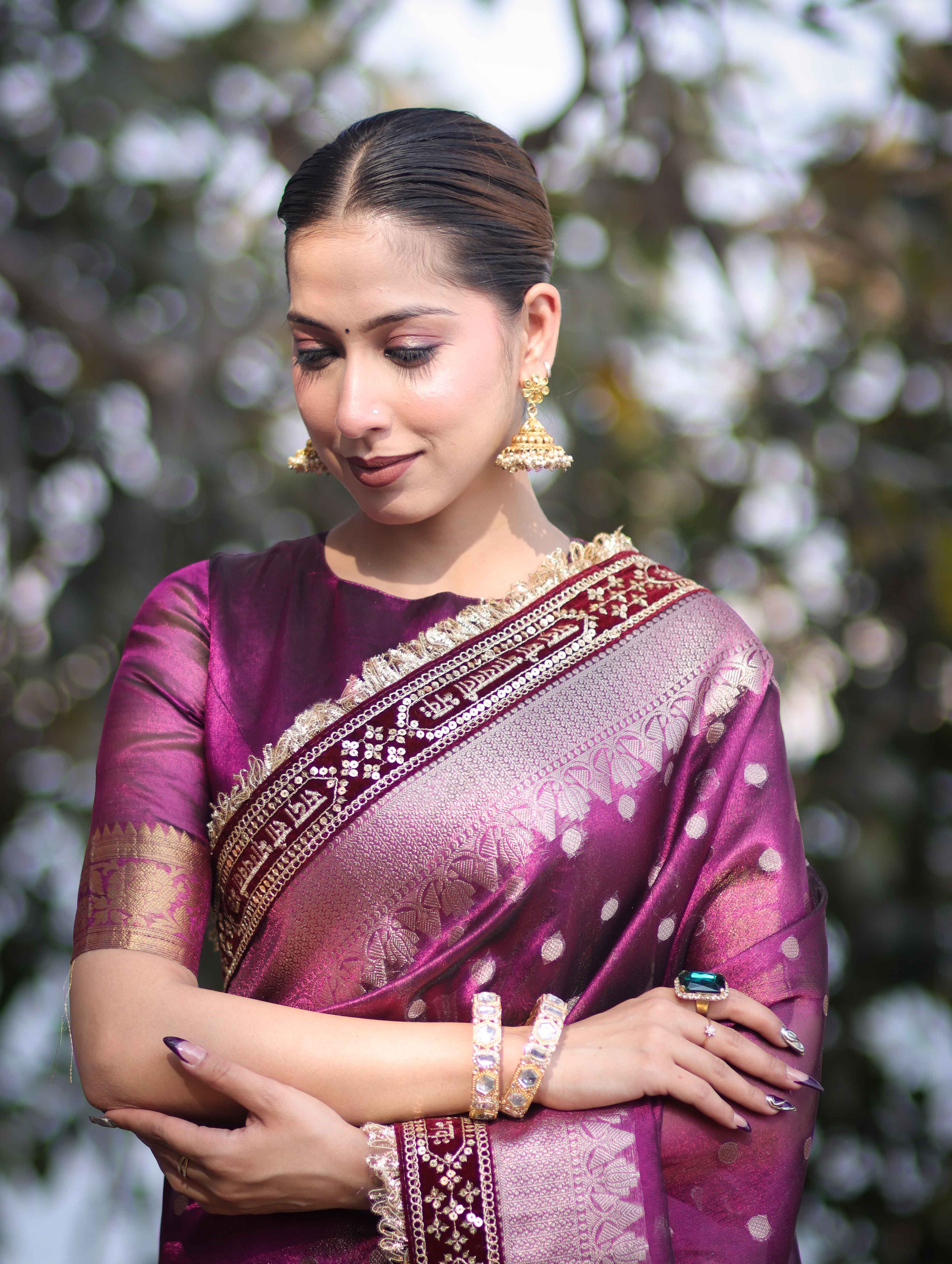 Banarasee Handloom Tissue (Saubhagyavati Bhava) Lace Saree With Buti Design Border & Lace-Purple